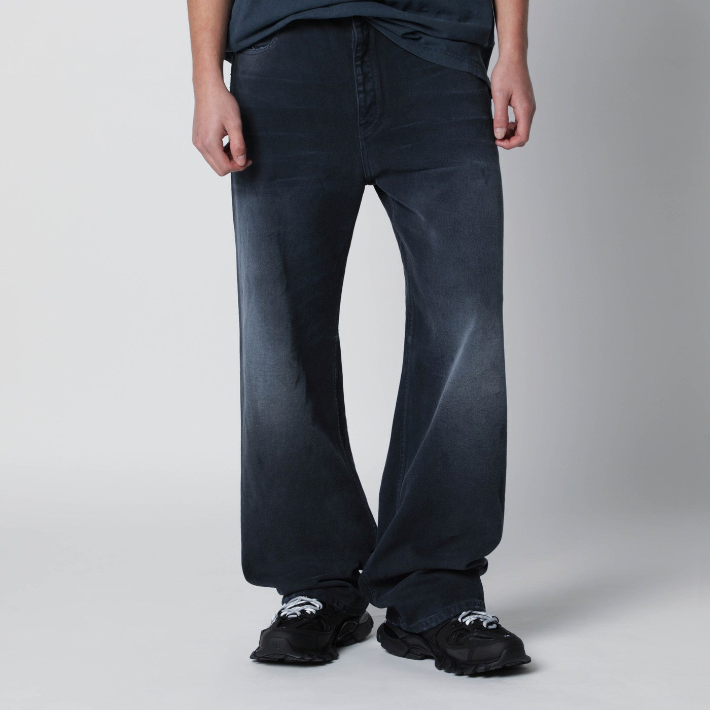Balenciaga Wide-leg blue washed-effect jeans | TheDoubleF