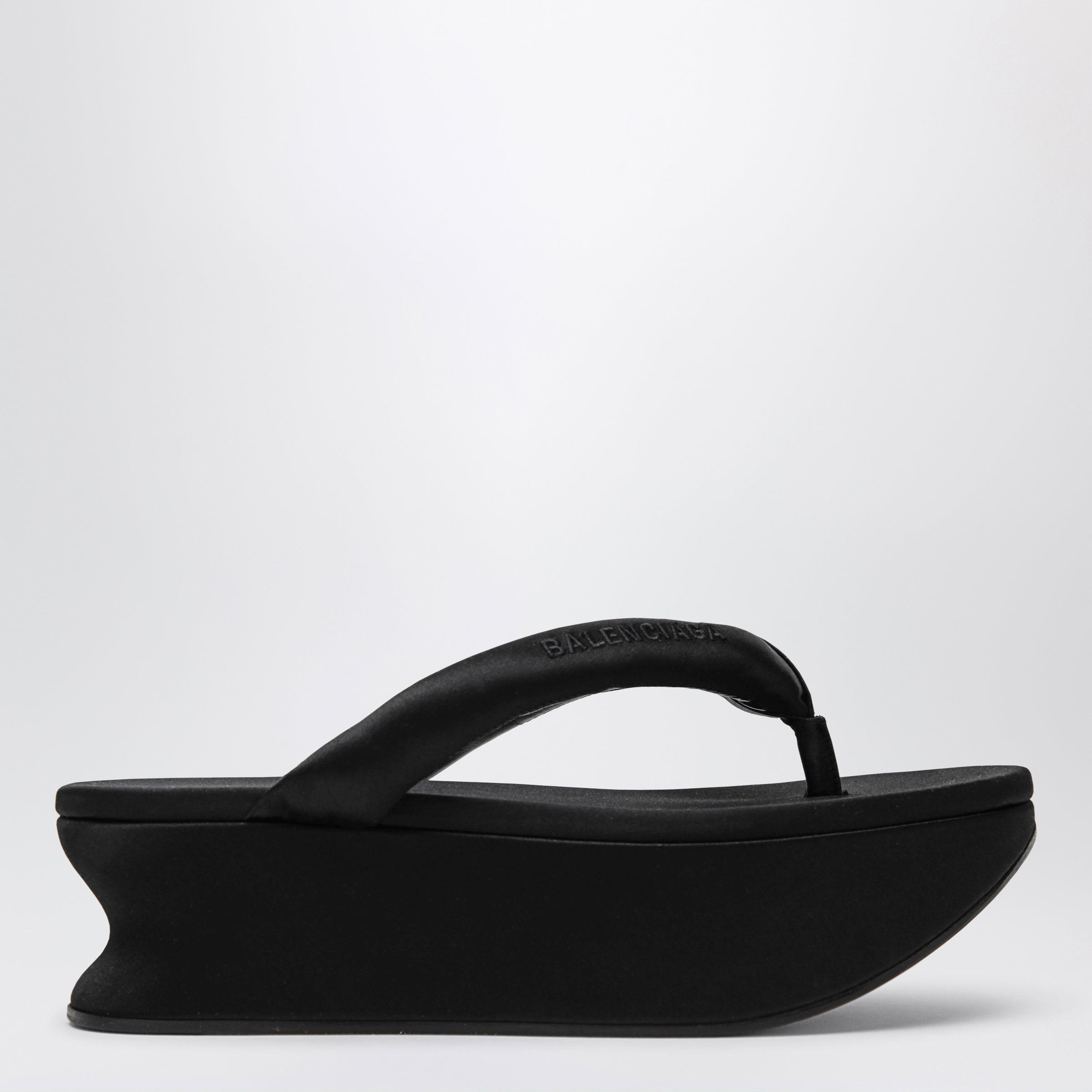 Balenciaga Gaeta thong sandals in satin, black | TheDoubleF