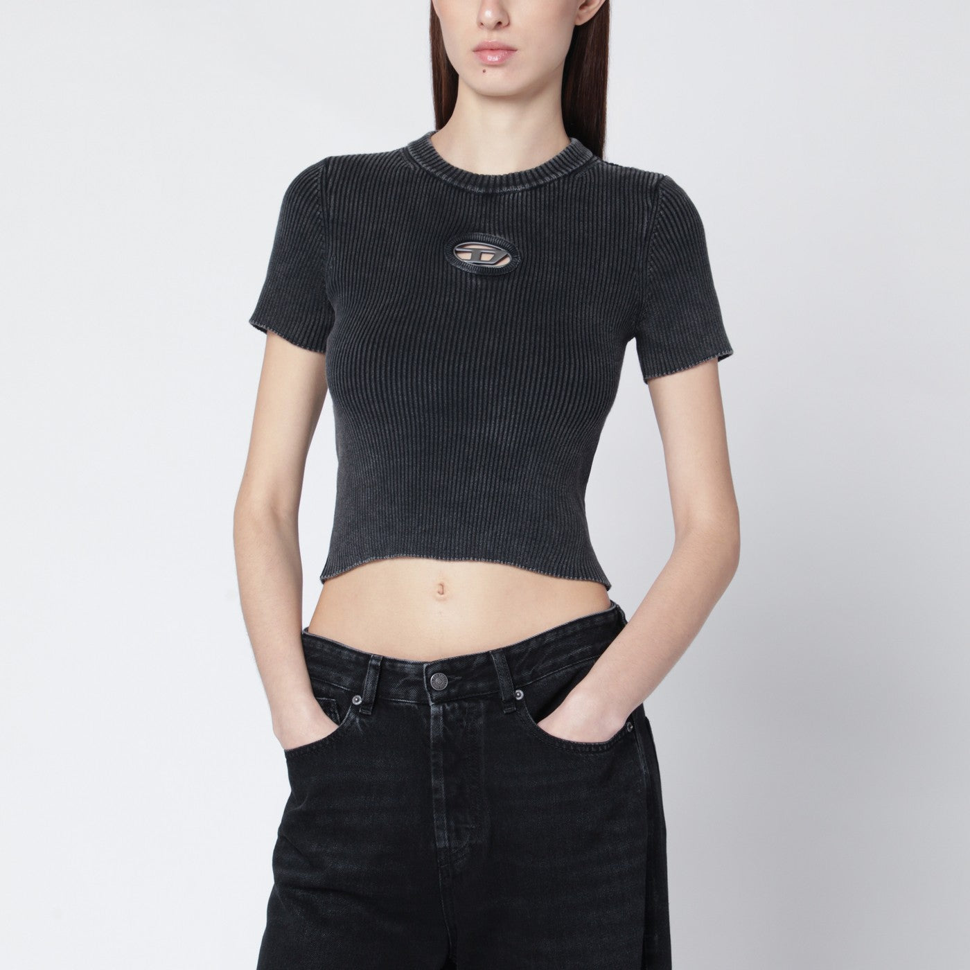 Diesel Cropped washed black T-shirt with metallic Oval D | TheDoubleF