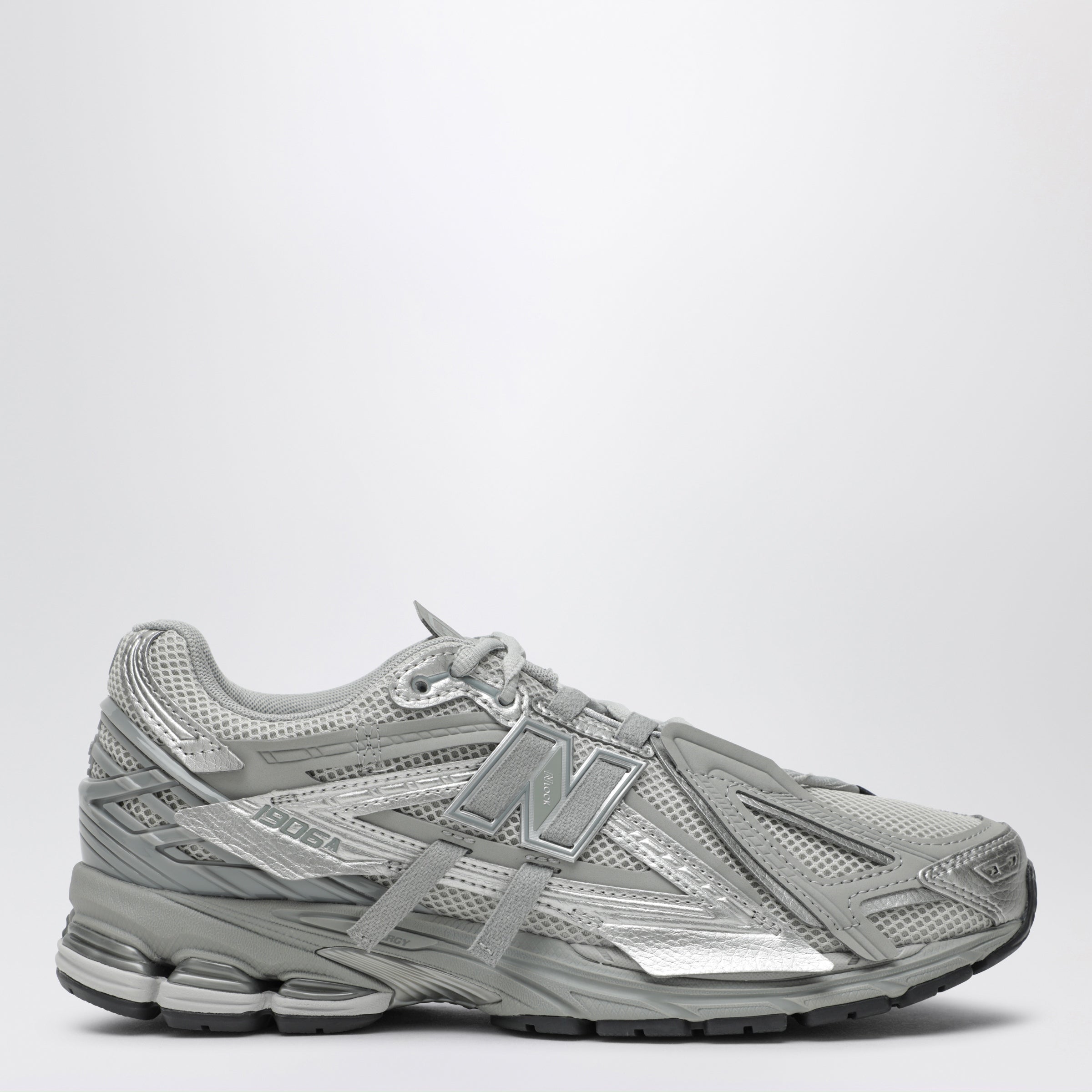 New Balance Sneakers 1906A Concrete/ Silver metallic/ Brighton