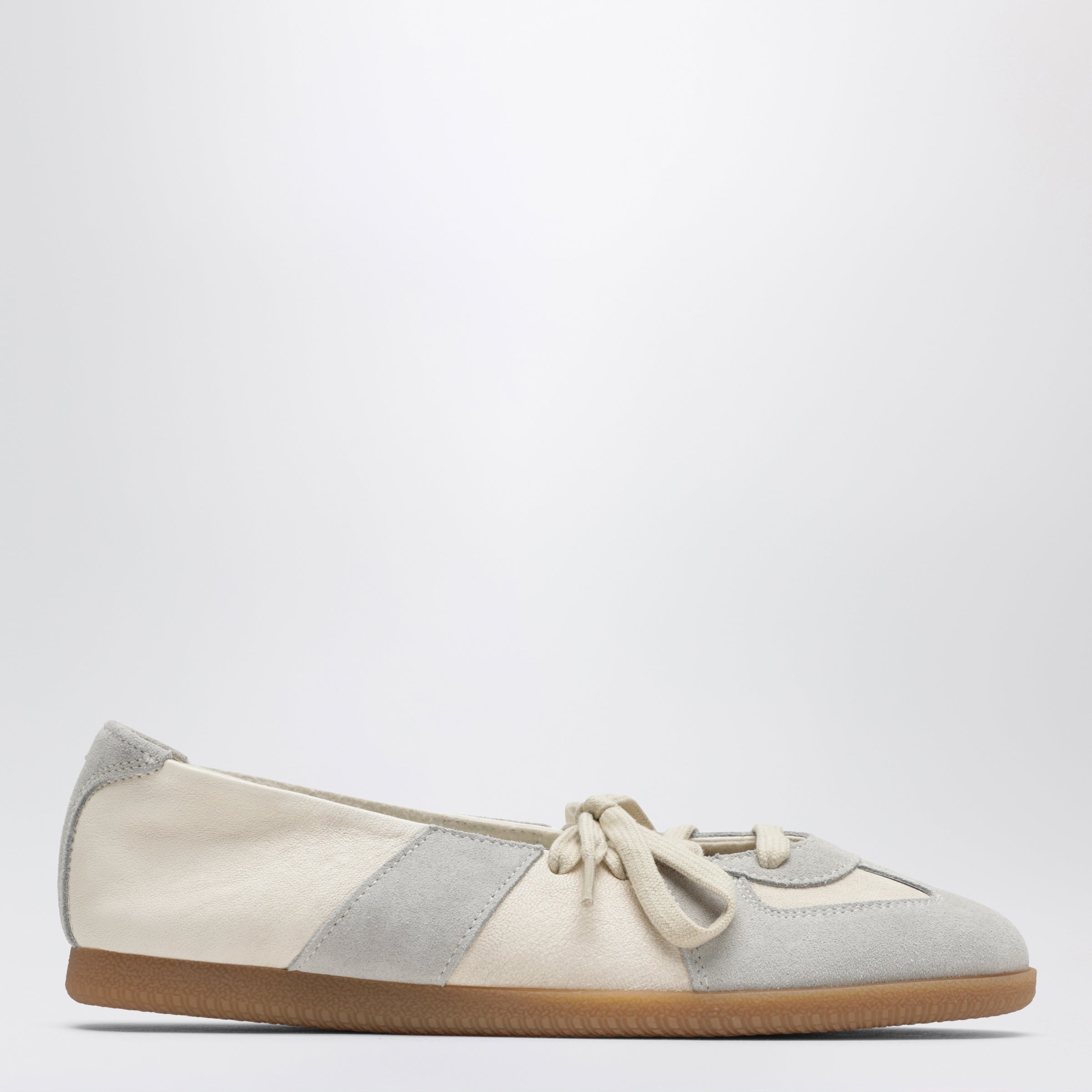 Maison Margiela Replica Ballet lace-up flats in nappa, bleached