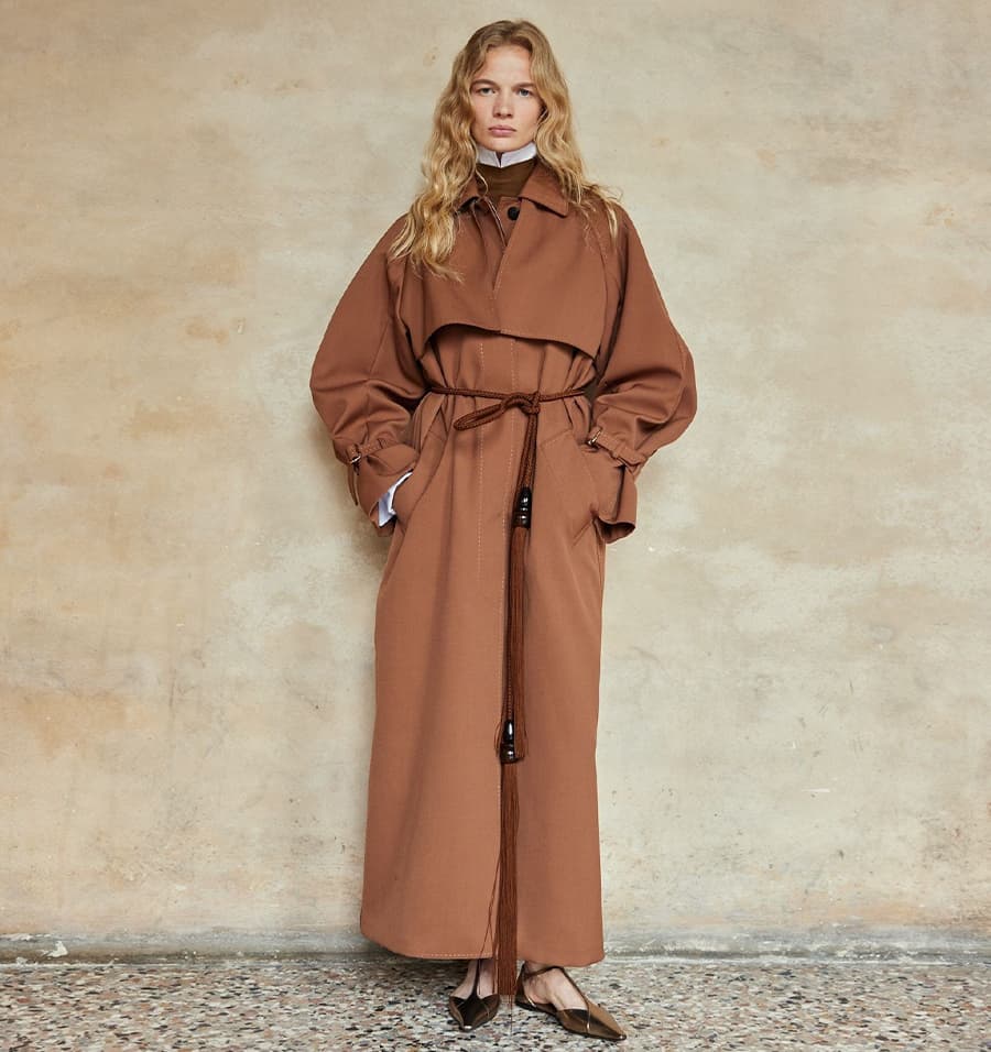 Max Mara サルート ミディ ドレス ロゴ 関税・送料込】Max Mara ゴールドMロゴ付 カーフレザーベルト
