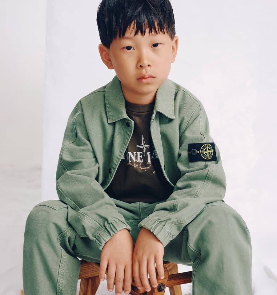 STONE  ストーンアイランド ジュニア フーディ S（A14） STONE ISLAND JUNIOR ストーンアイランド ジュニア Zipped