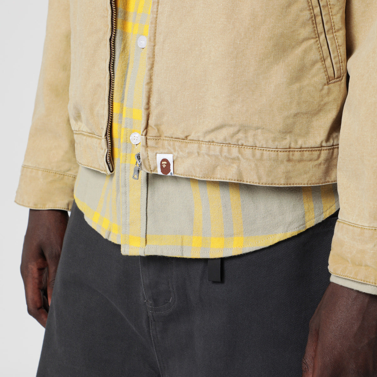 Beige zip-up jacket in canvas