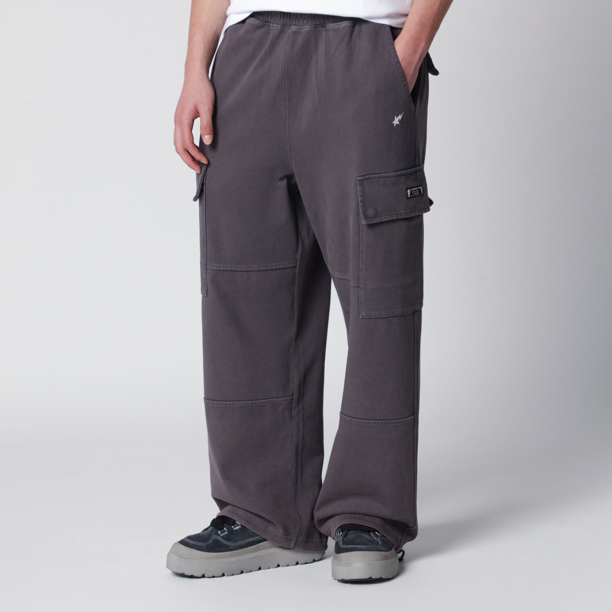 Pantalone jogging cargo grigio slavato