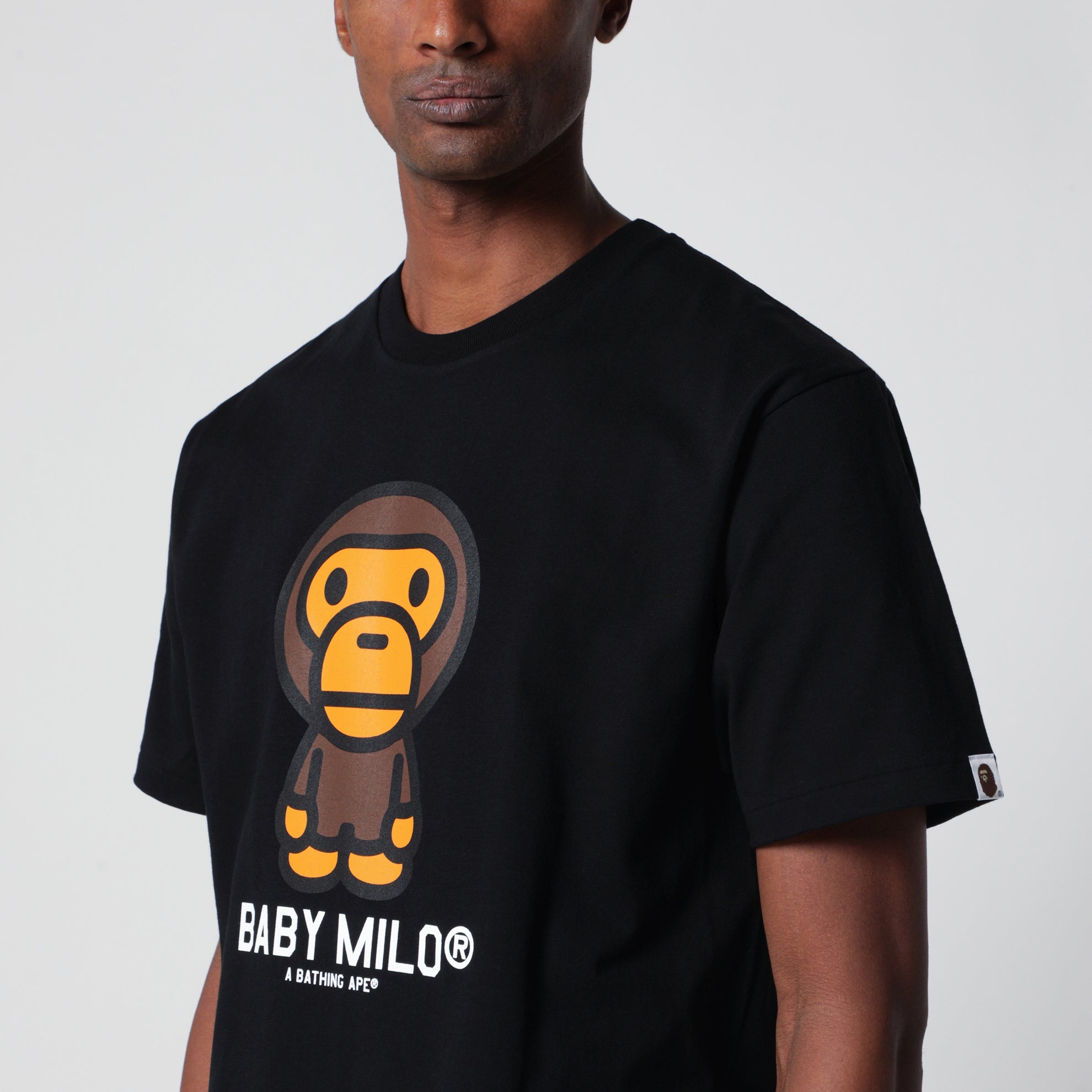 T-shirt nera con stampa Baby Milo
