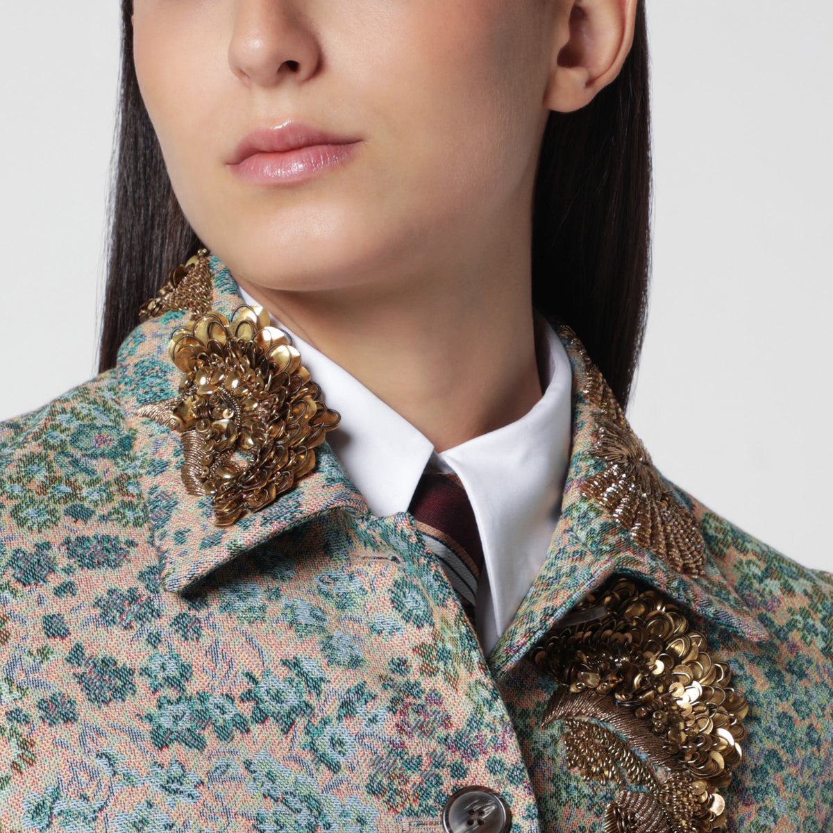 Embroidered blazer in Gobelin fabric