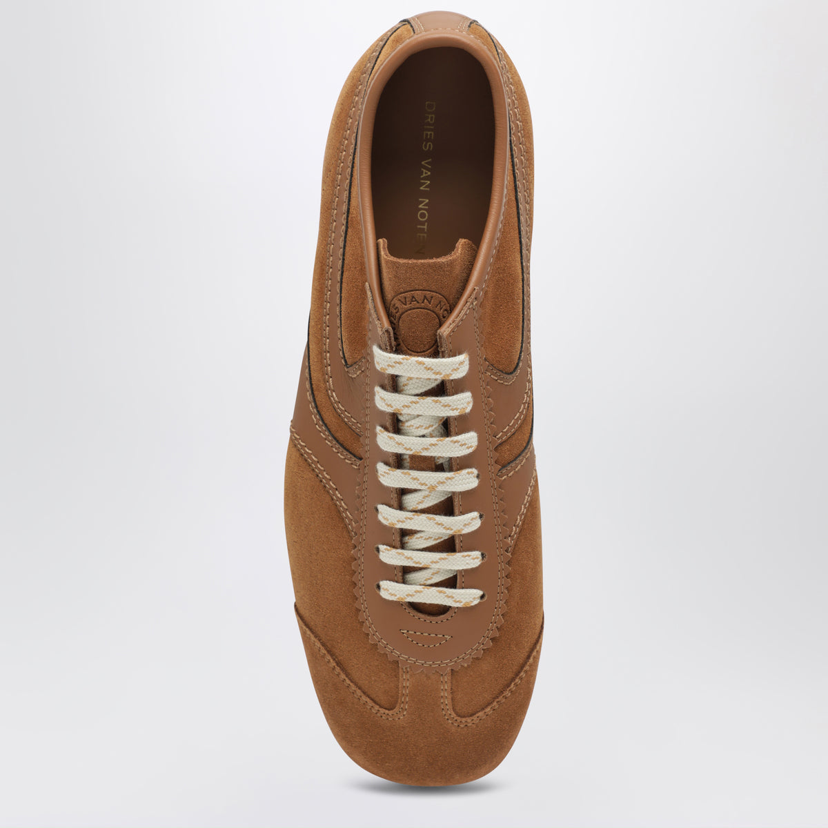 Sneaker marrone in pelle e suede