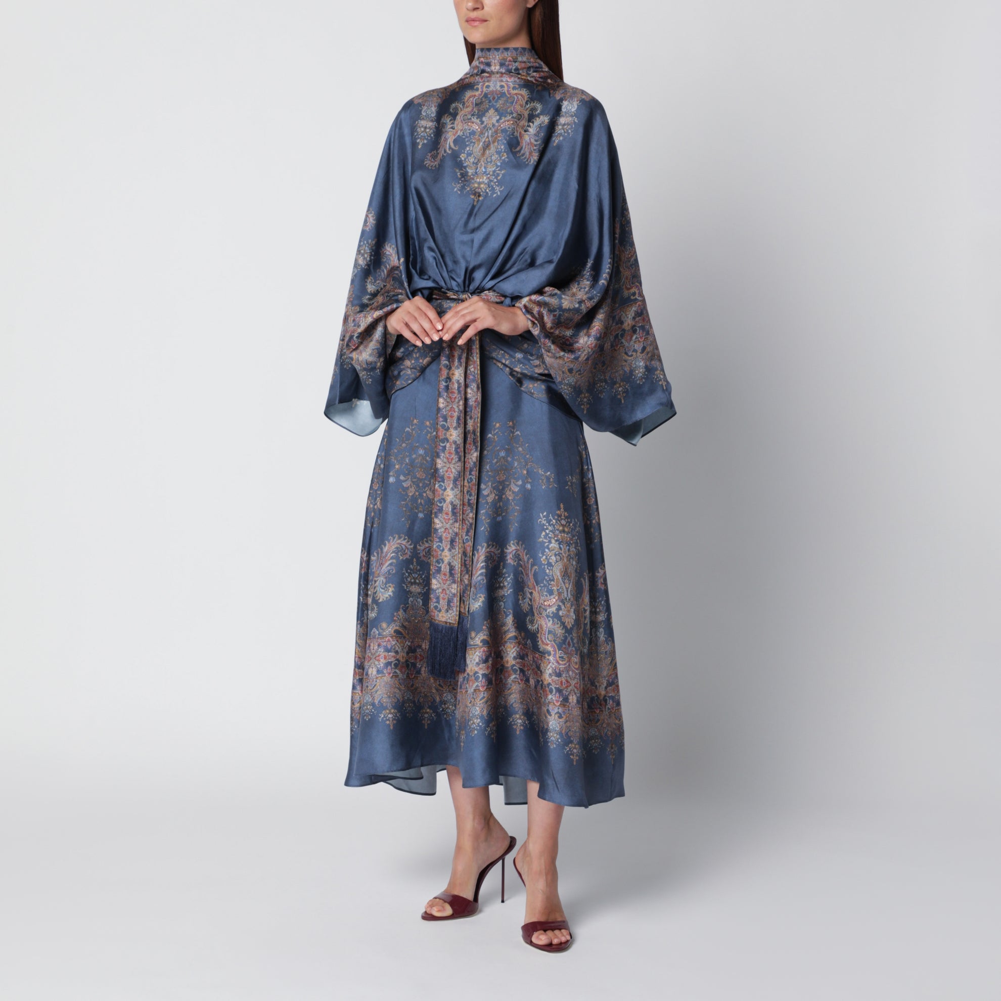 Valiant marineblaues langes Seidenkleid