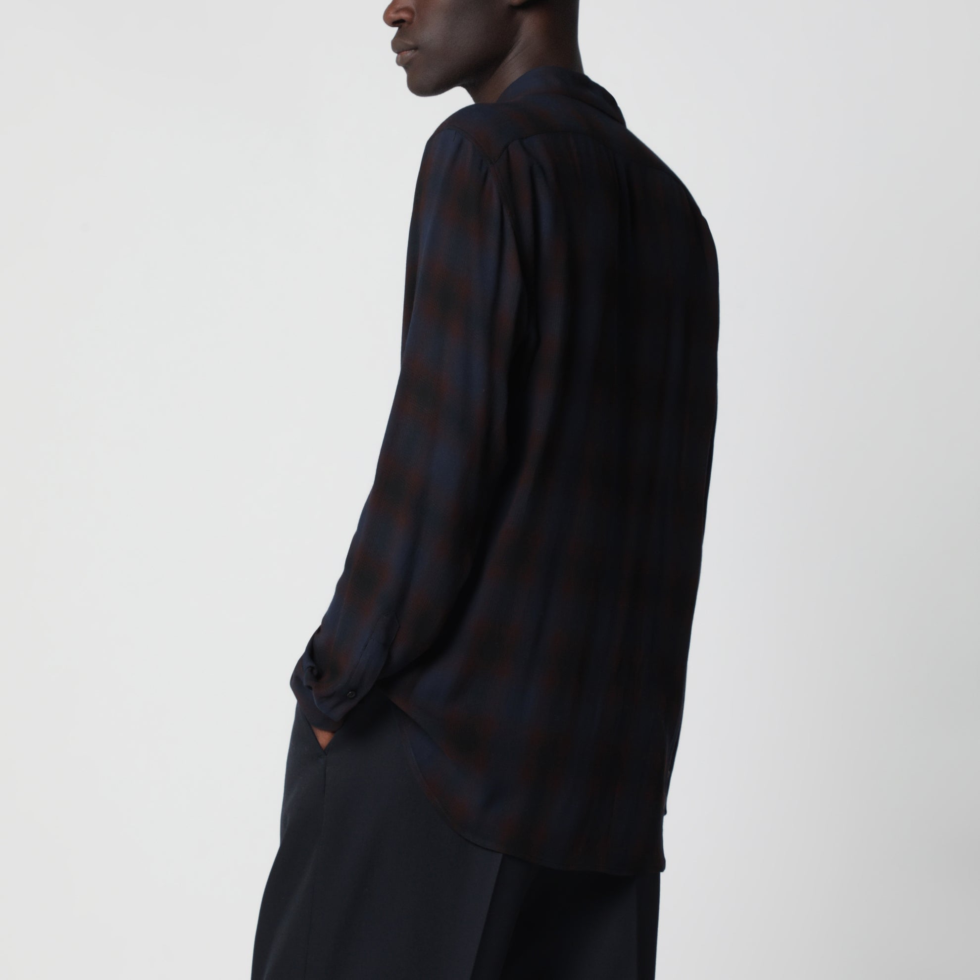 Camicia marrone motivo check in viscosa