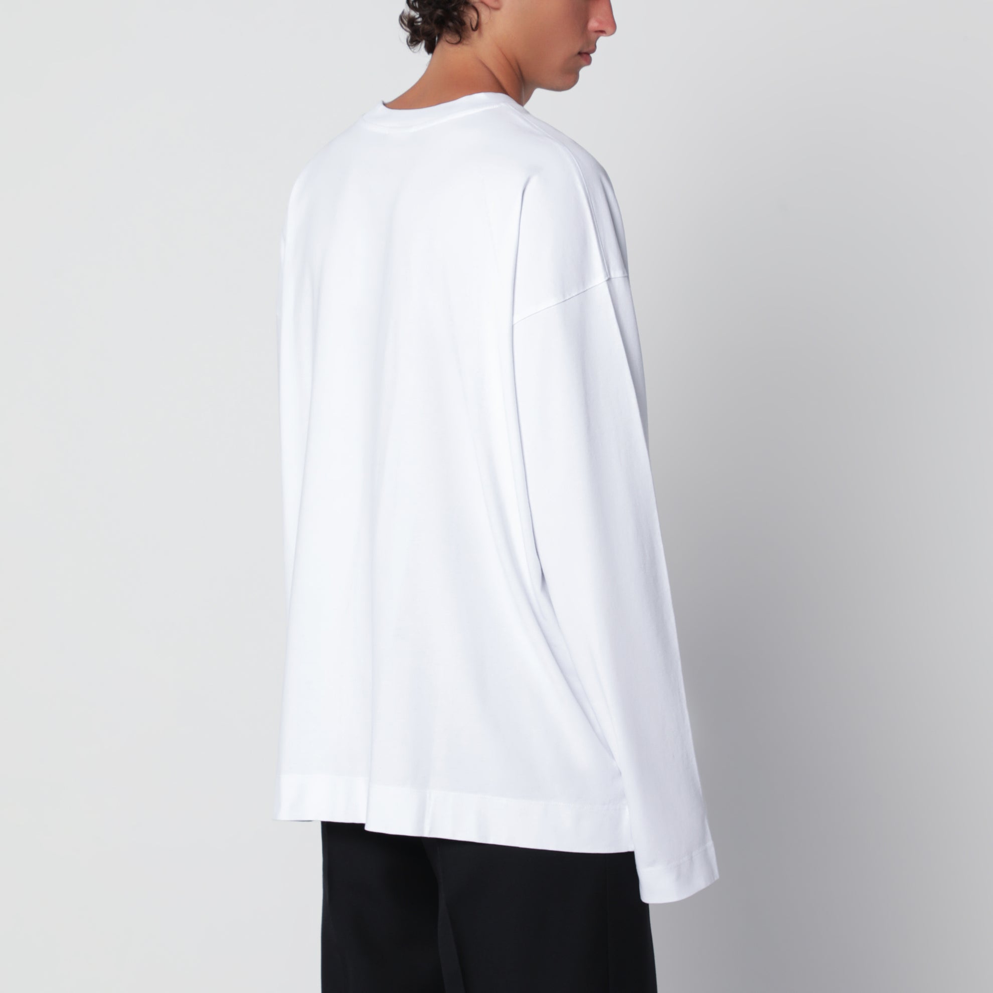 T-shirt a maniche lunghe bianca in cotone