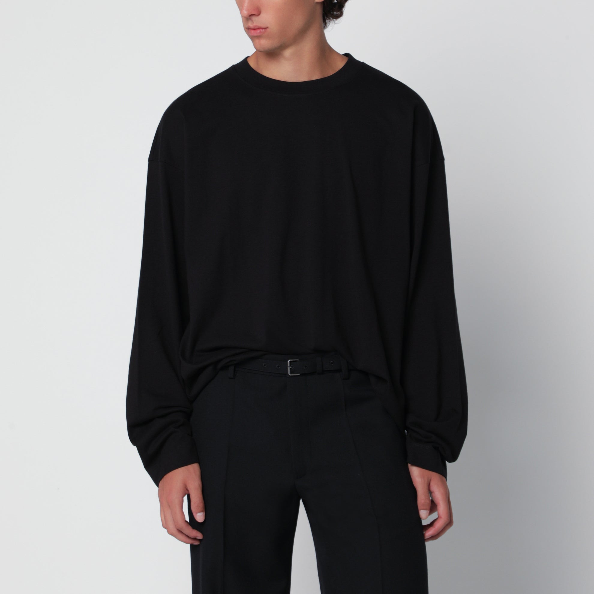 T-shirt a maniche lunghe nera in cotone