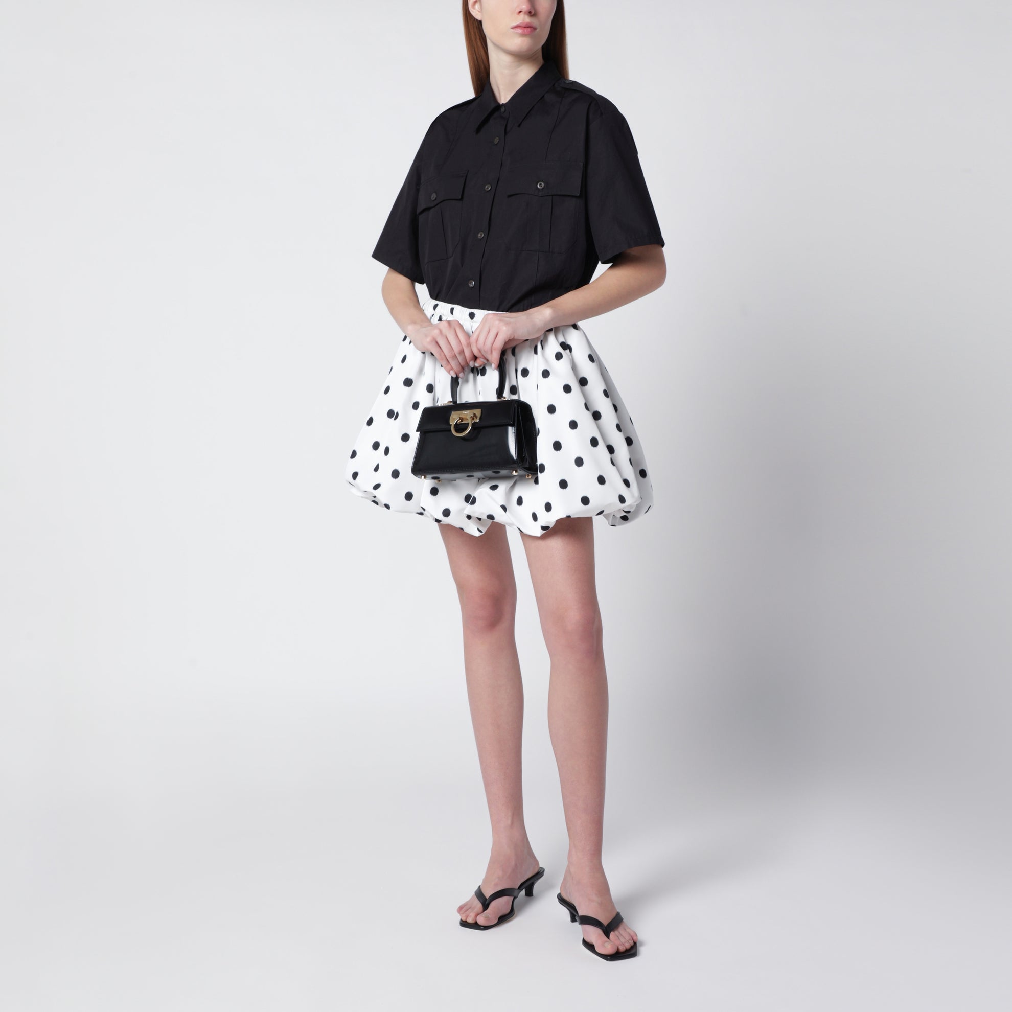 Borsa Iconic Top Handle nera