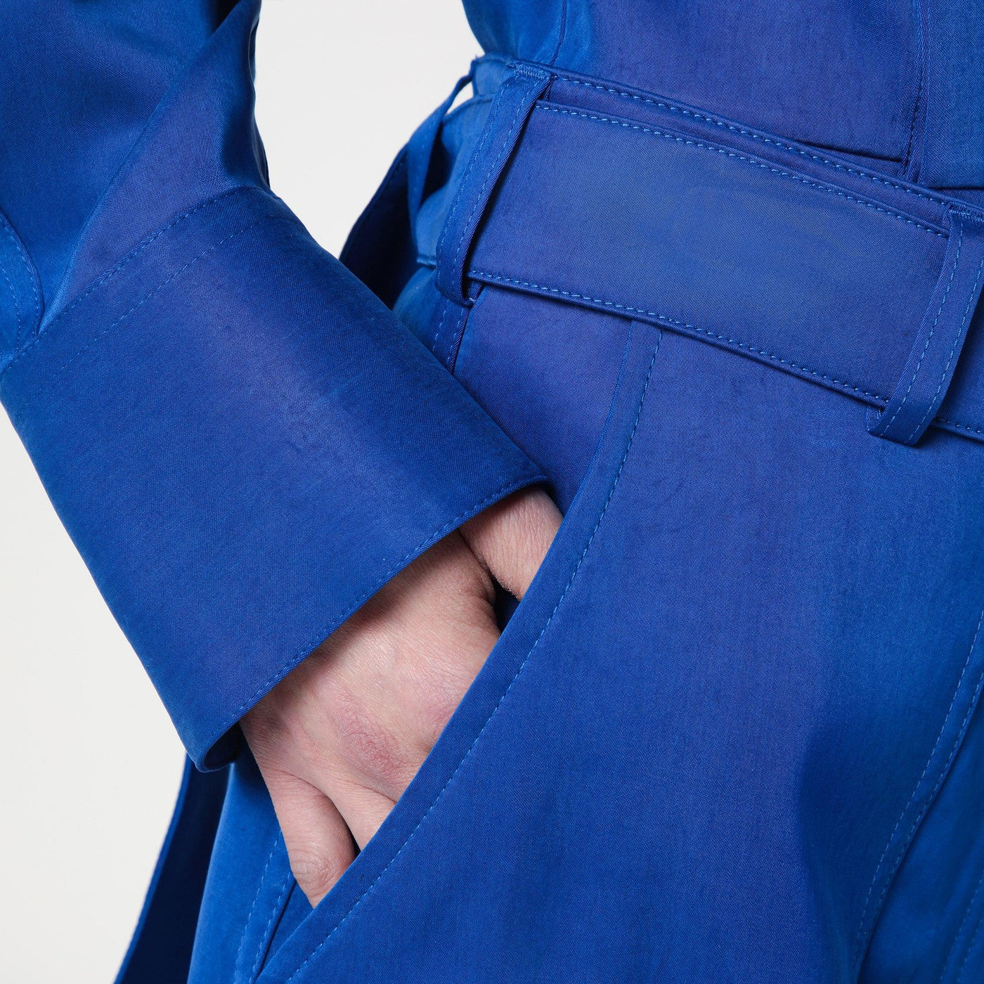 Pantaloni cargo blu elettrico