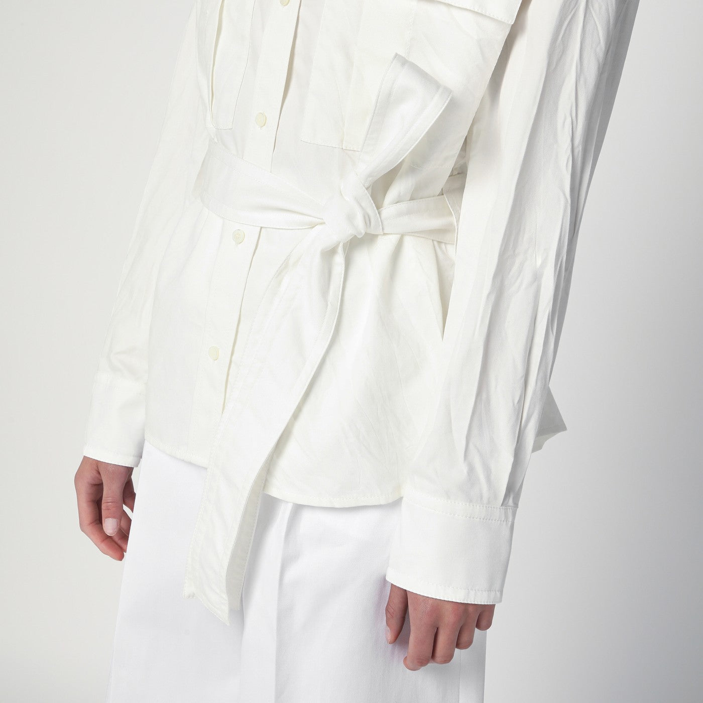 White belted shirt in cotton blend