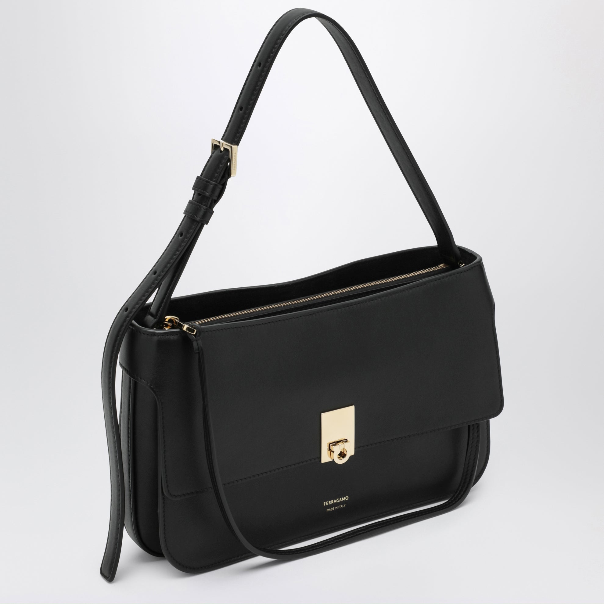Cara Tasche Größe XS in Schwarz