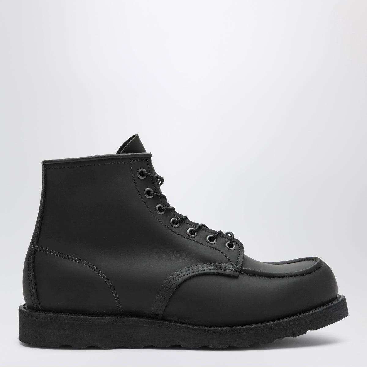 Stivaletti Classic Moc neri in pelle