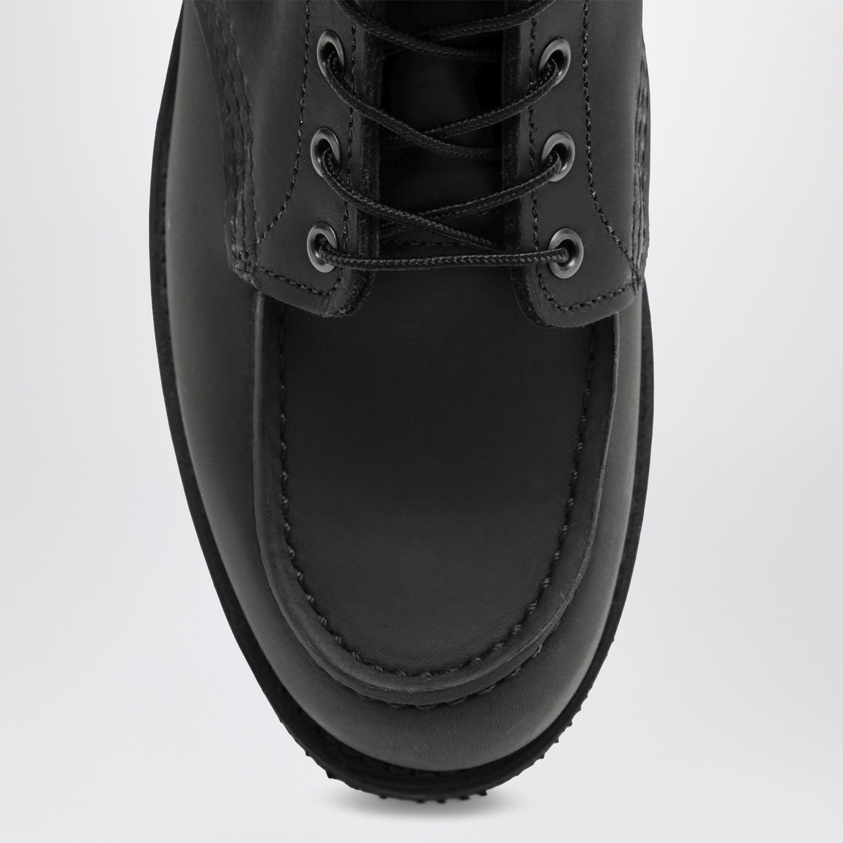 Stivaletti Classic Moc neri in pelle