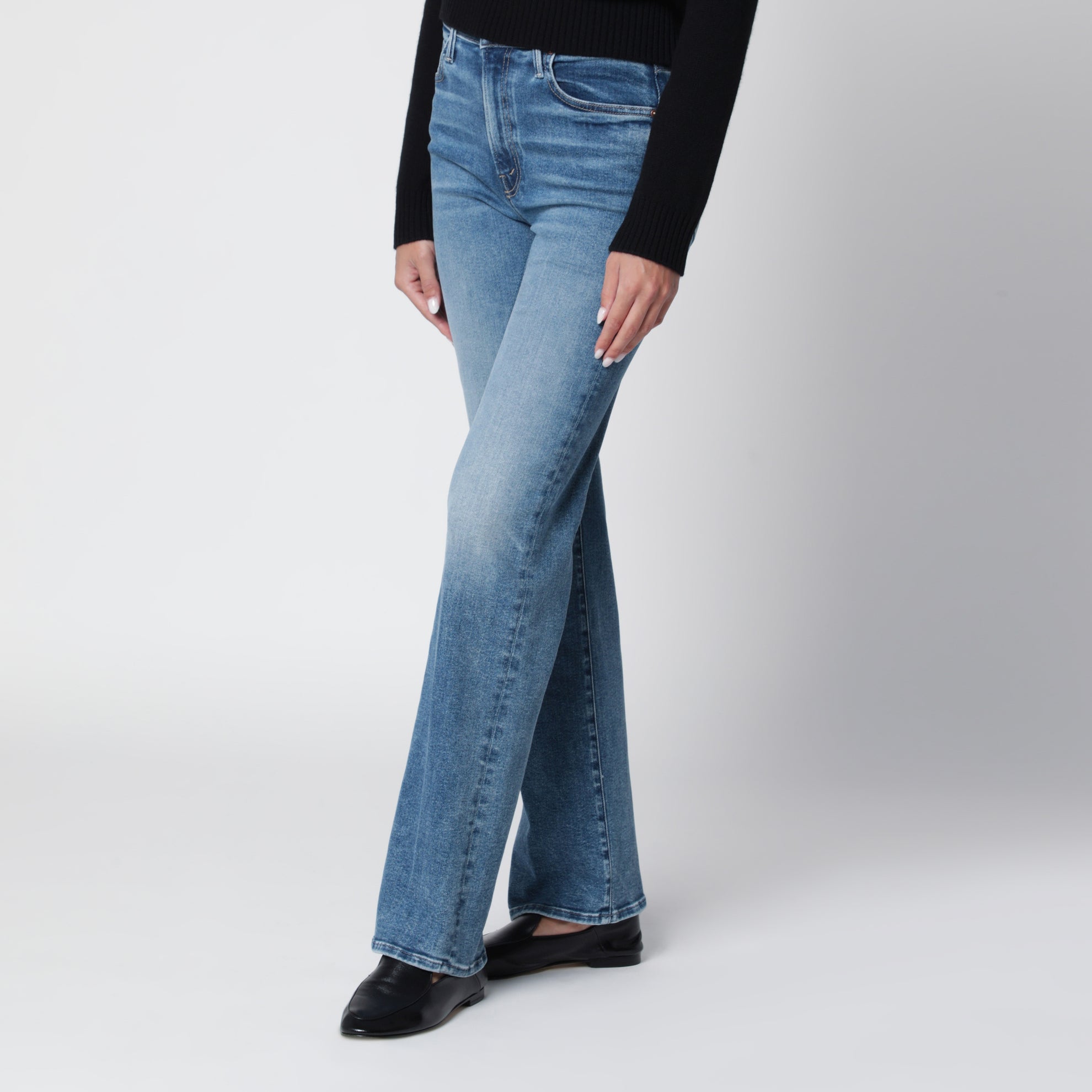 The Kick It jeans in medium blue washed denim