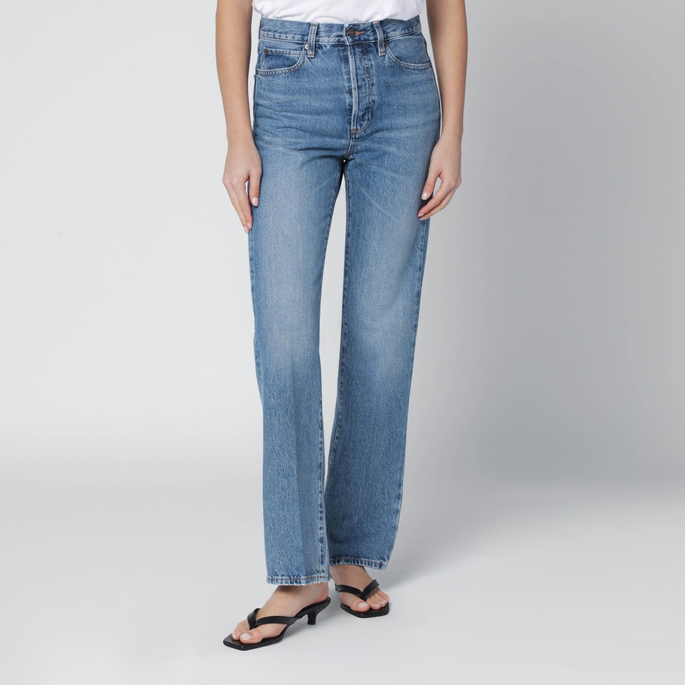 Light blue washed jeans