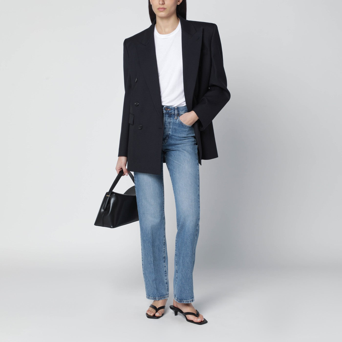 Light blue washed jeans