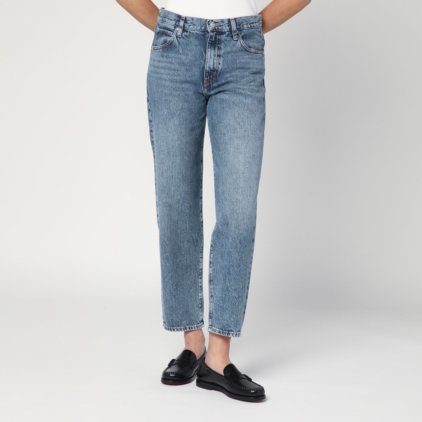 Jeans blu chiaro effetto slavato