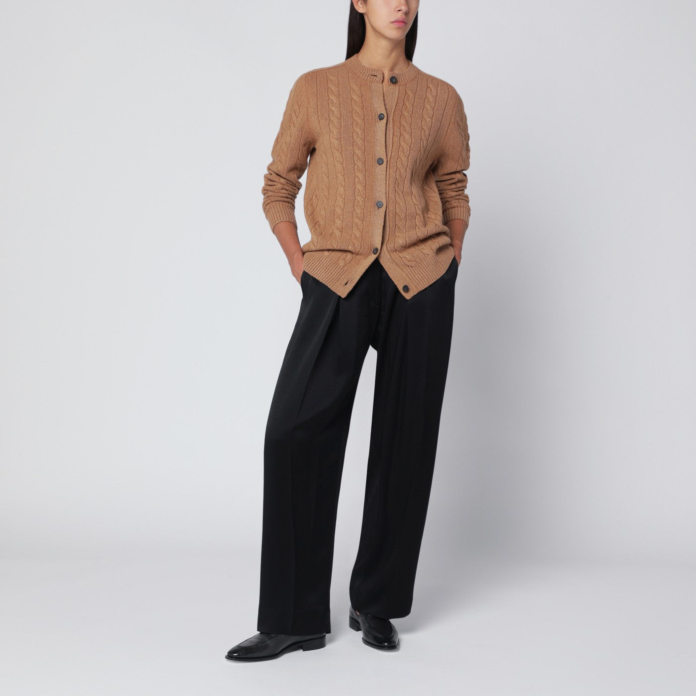 Cardigan Loneke marrone chiaro in lana
