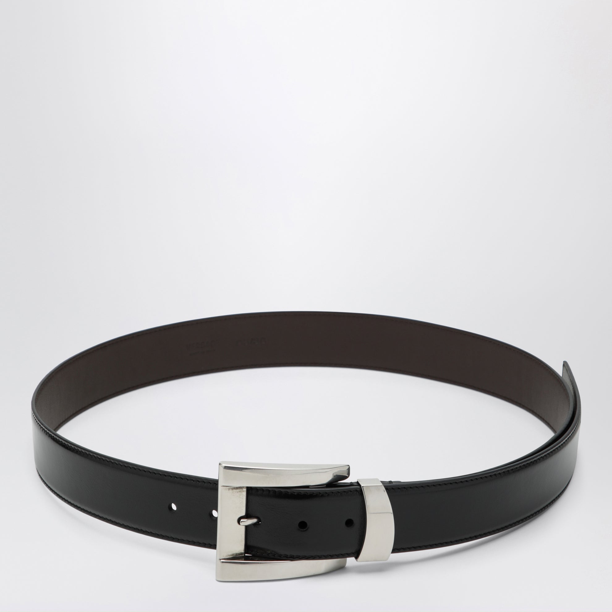 Cintura nera in pelle con logo lettering