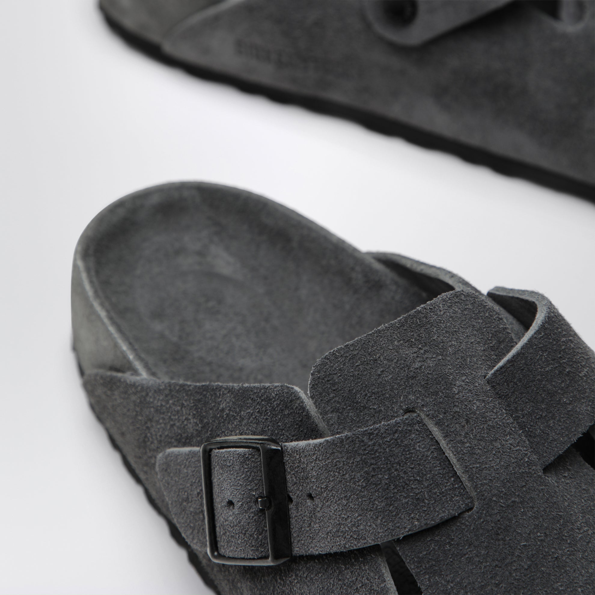 Sabots Boston en daim anthracite