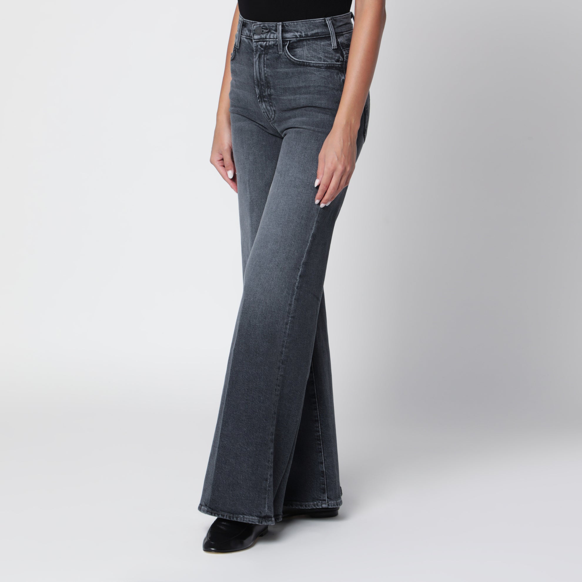 The Hustler Roller Sneak jeans in dark grey denim