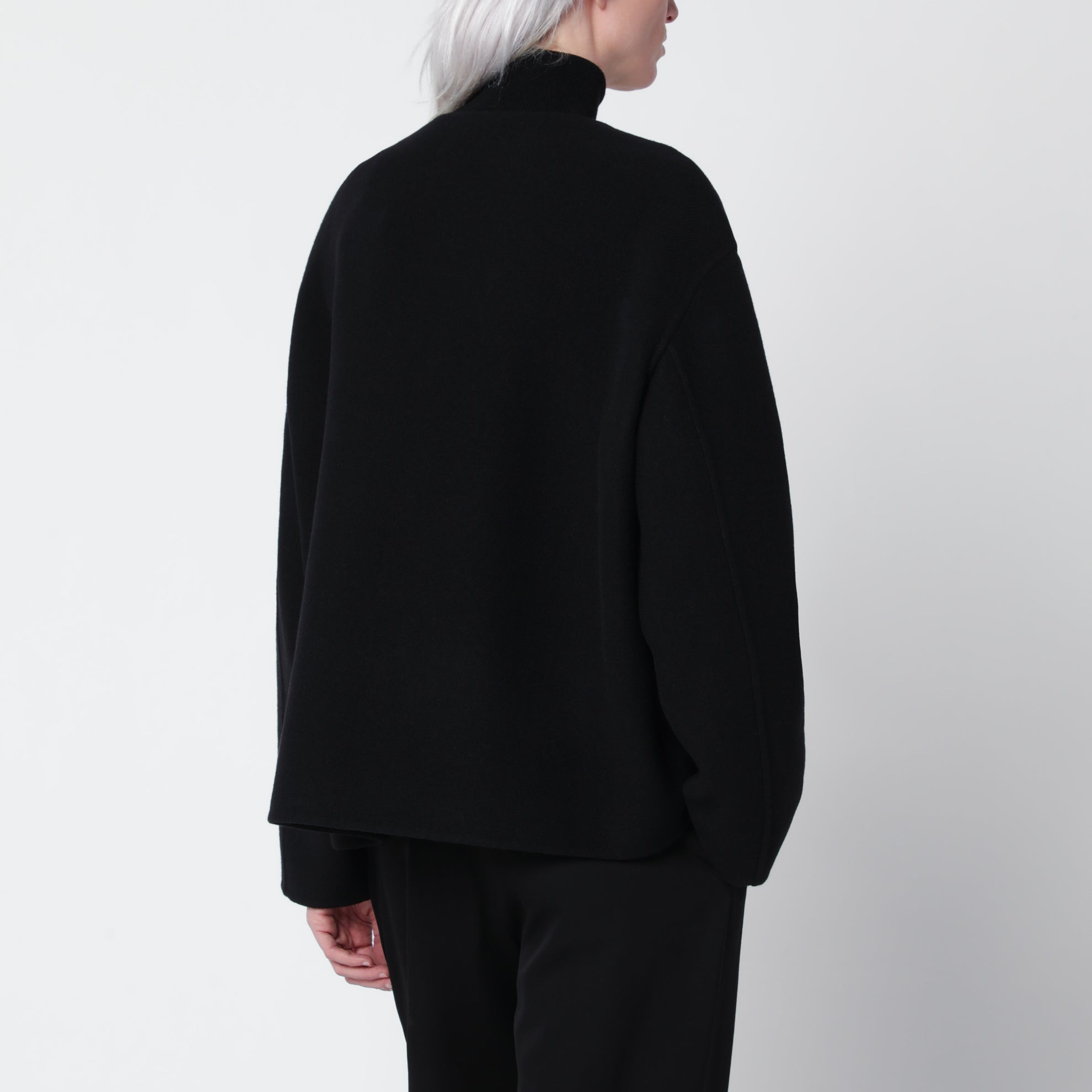 Quintus black jacket in wool and cashmere blend