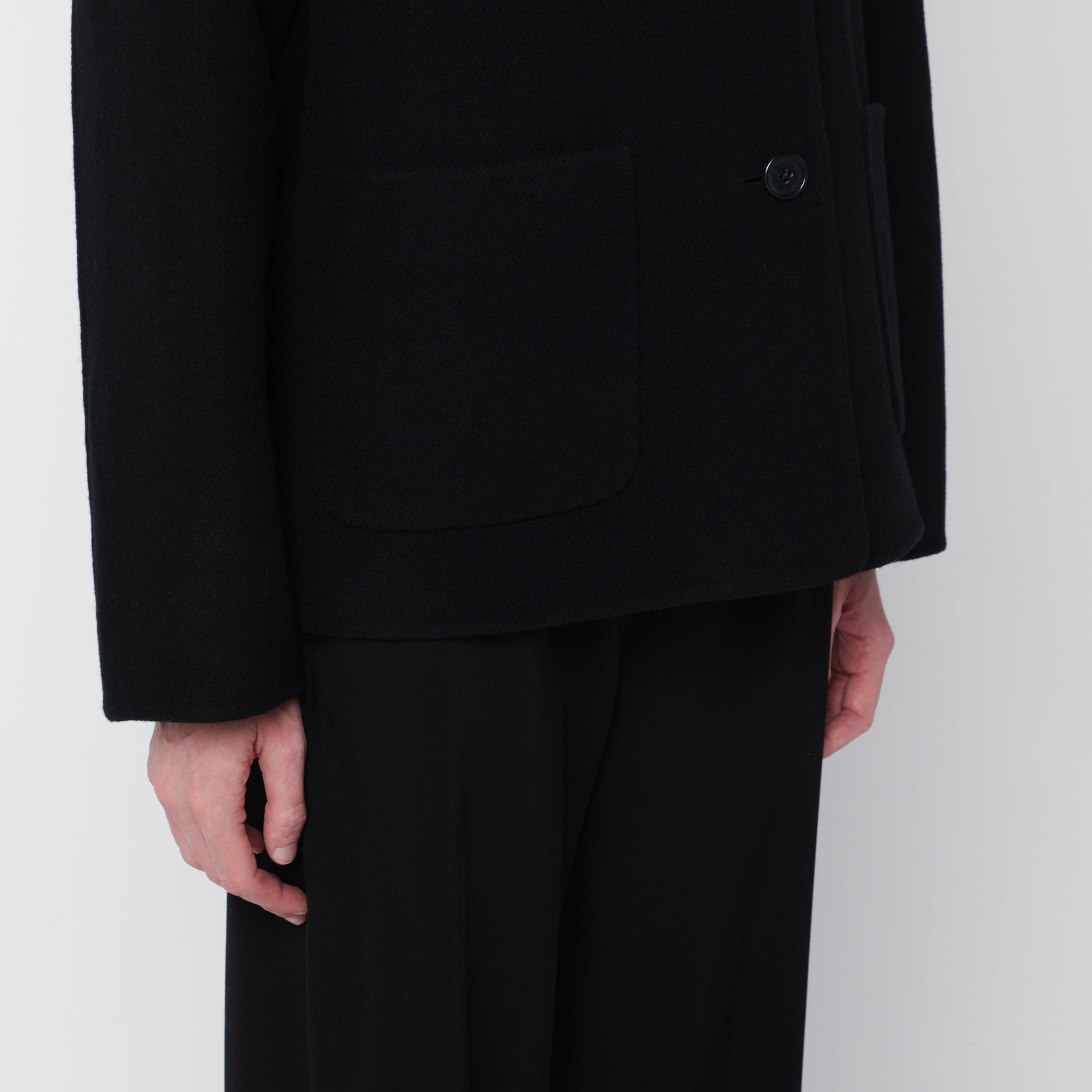 Quintus black jacket in wool and cashmere blend