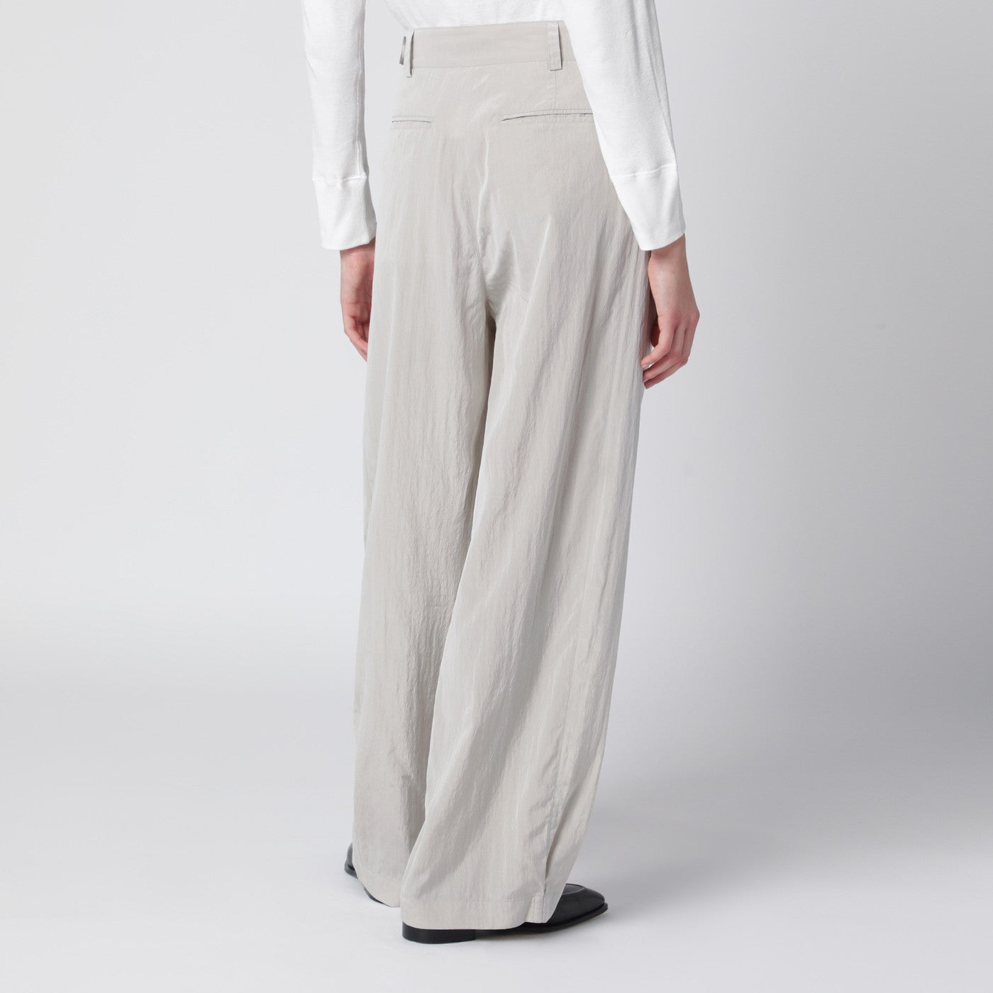 Pantalone Iven grigio fumo in misto seta