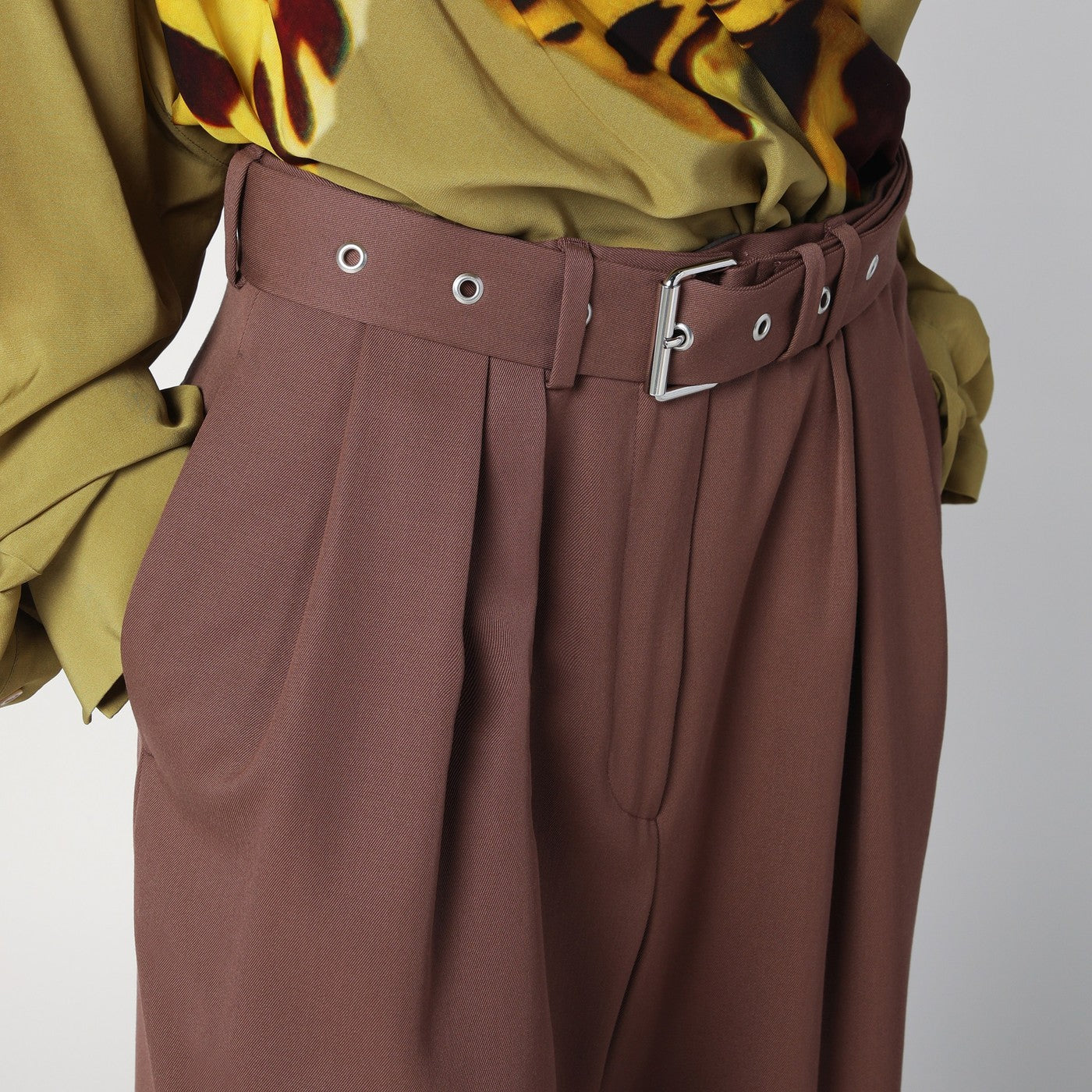 Pantaloni ampi taupe in cotone