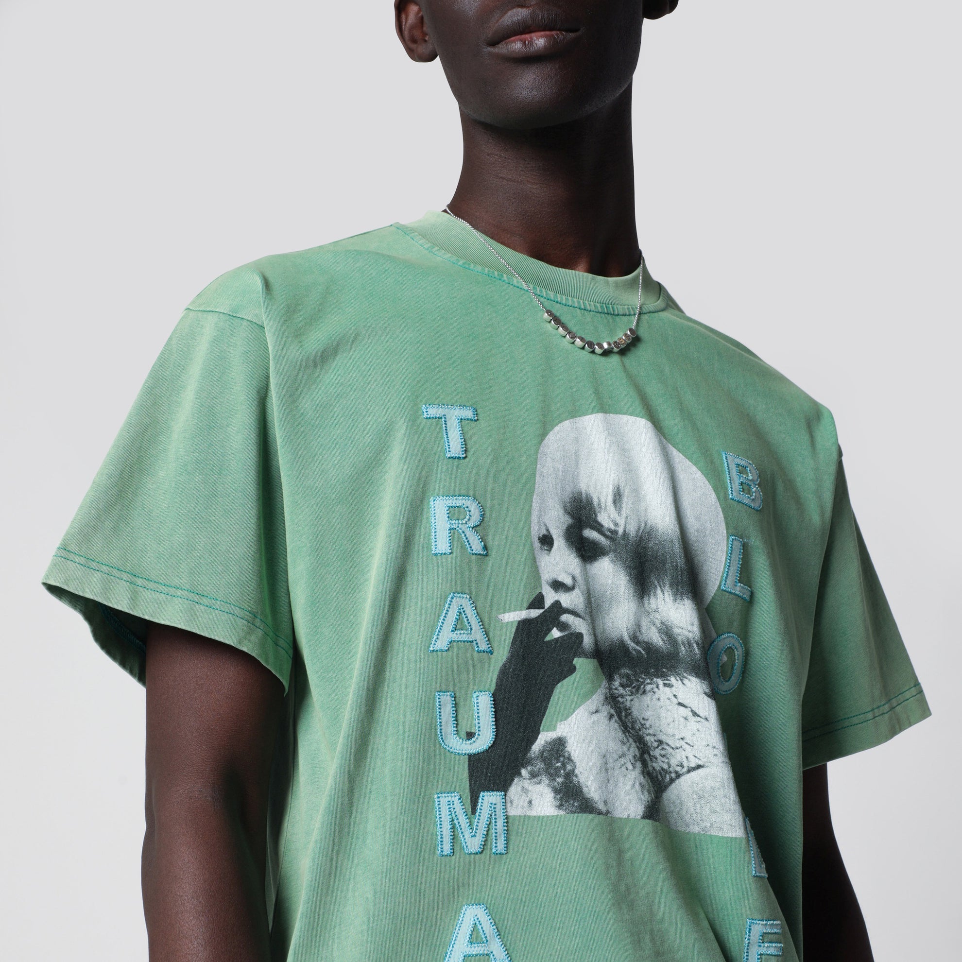 T-shirt Trauma Blonde vert délavé