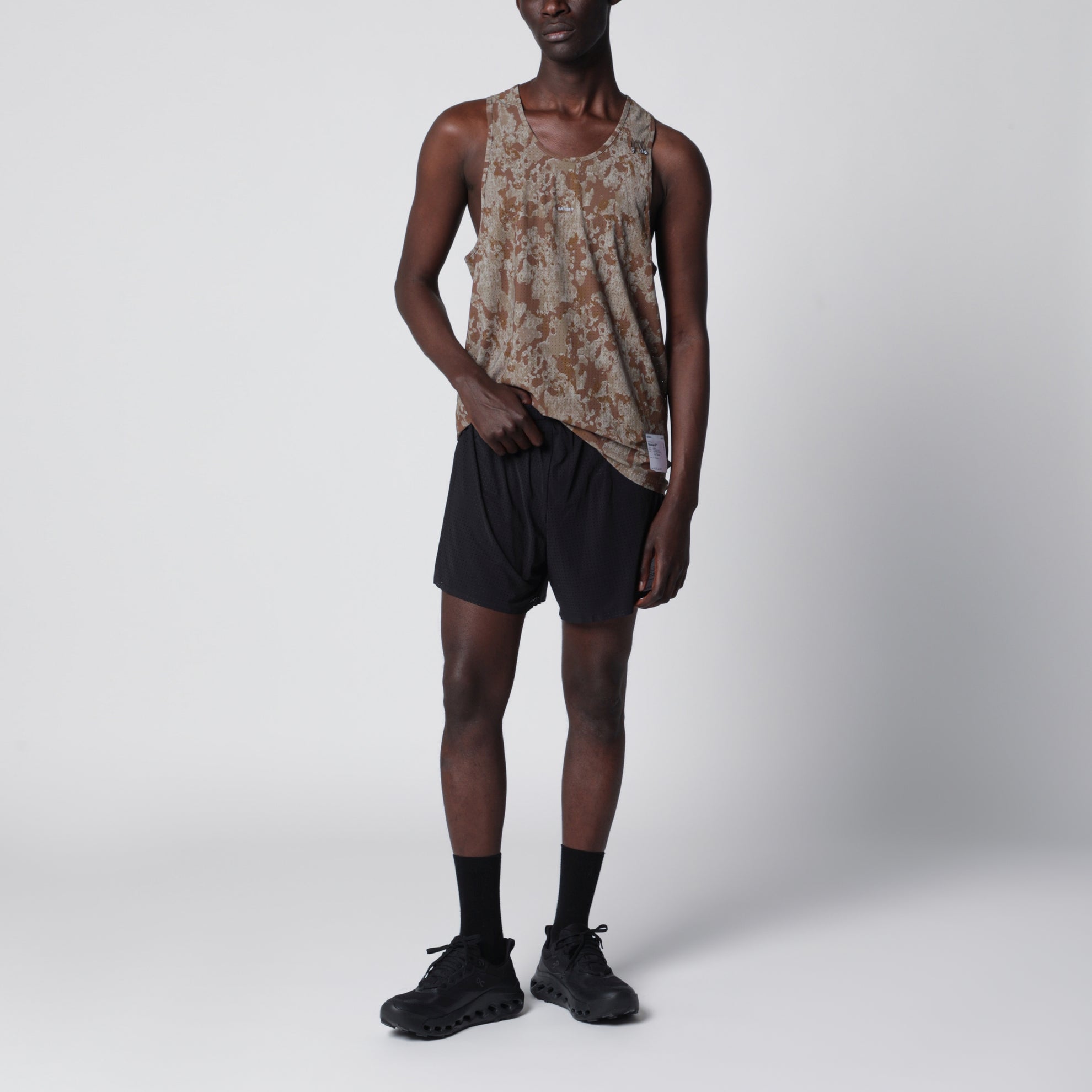 MothTech Tanktop in Camouflage aus perforiertem Micro-Jersey