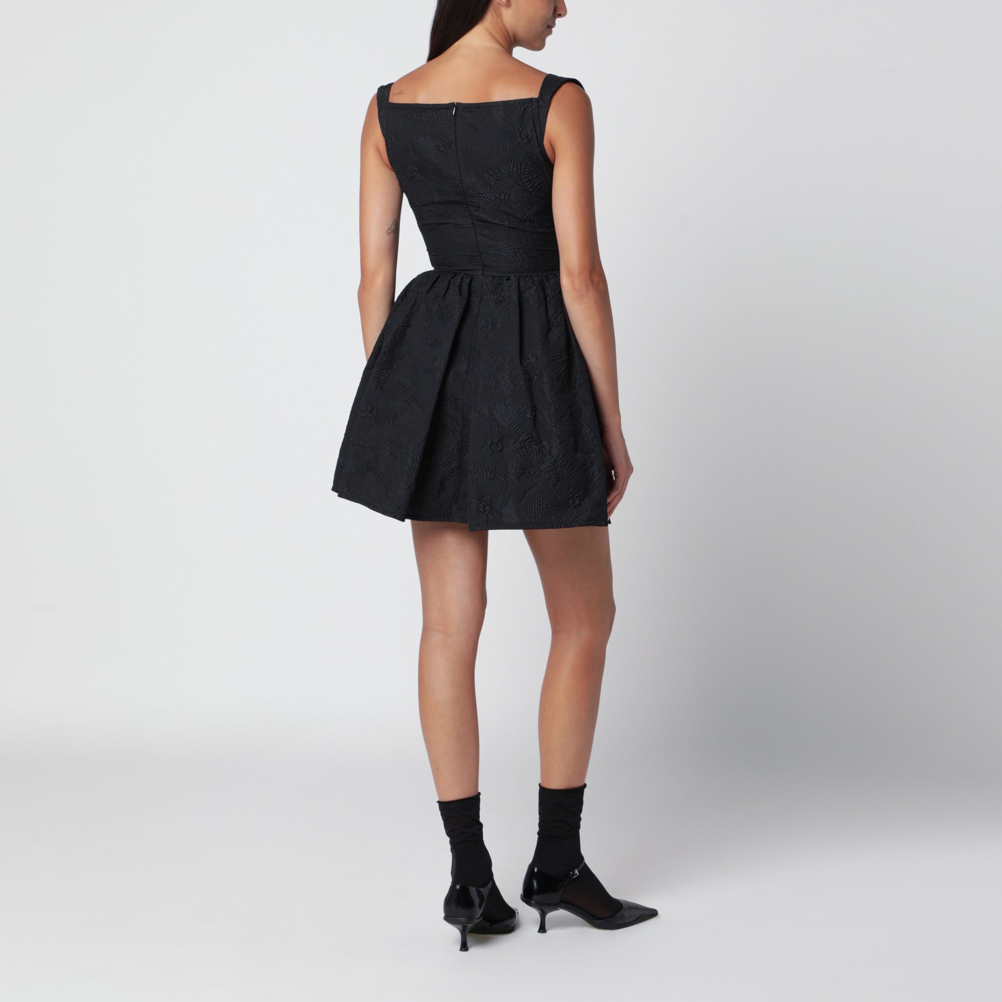 Sleeveless black jacquard dress