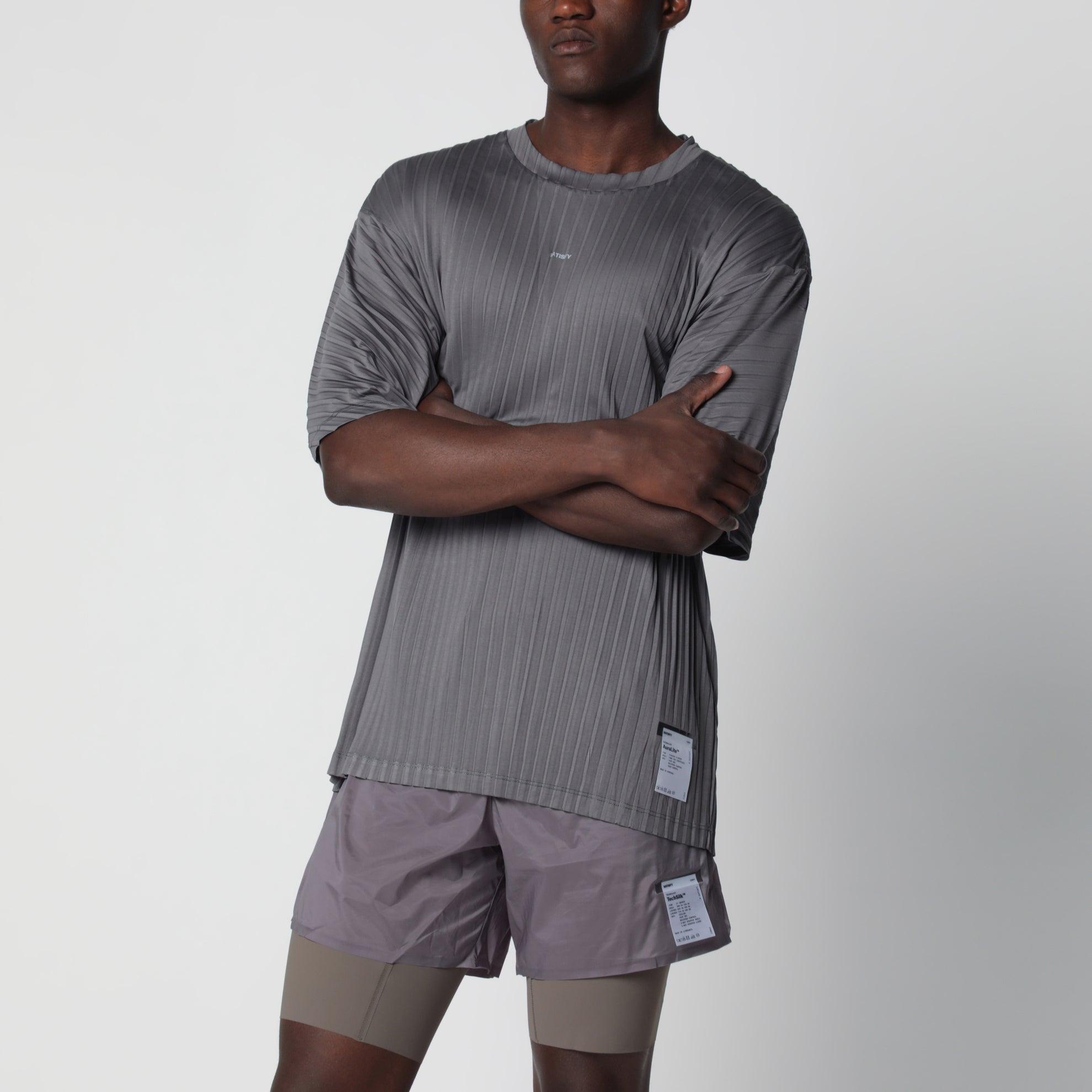 AuraLite pleated T-shirt in granite grey