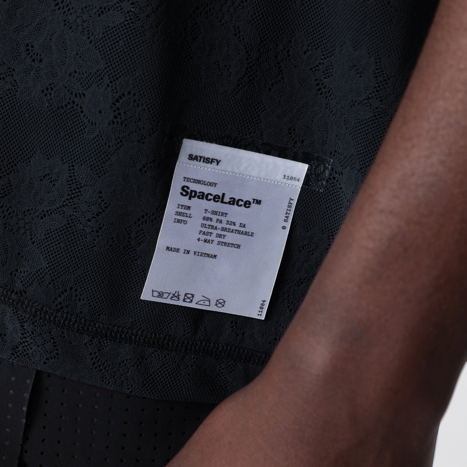 T‑Shirt SpaceLace nera
