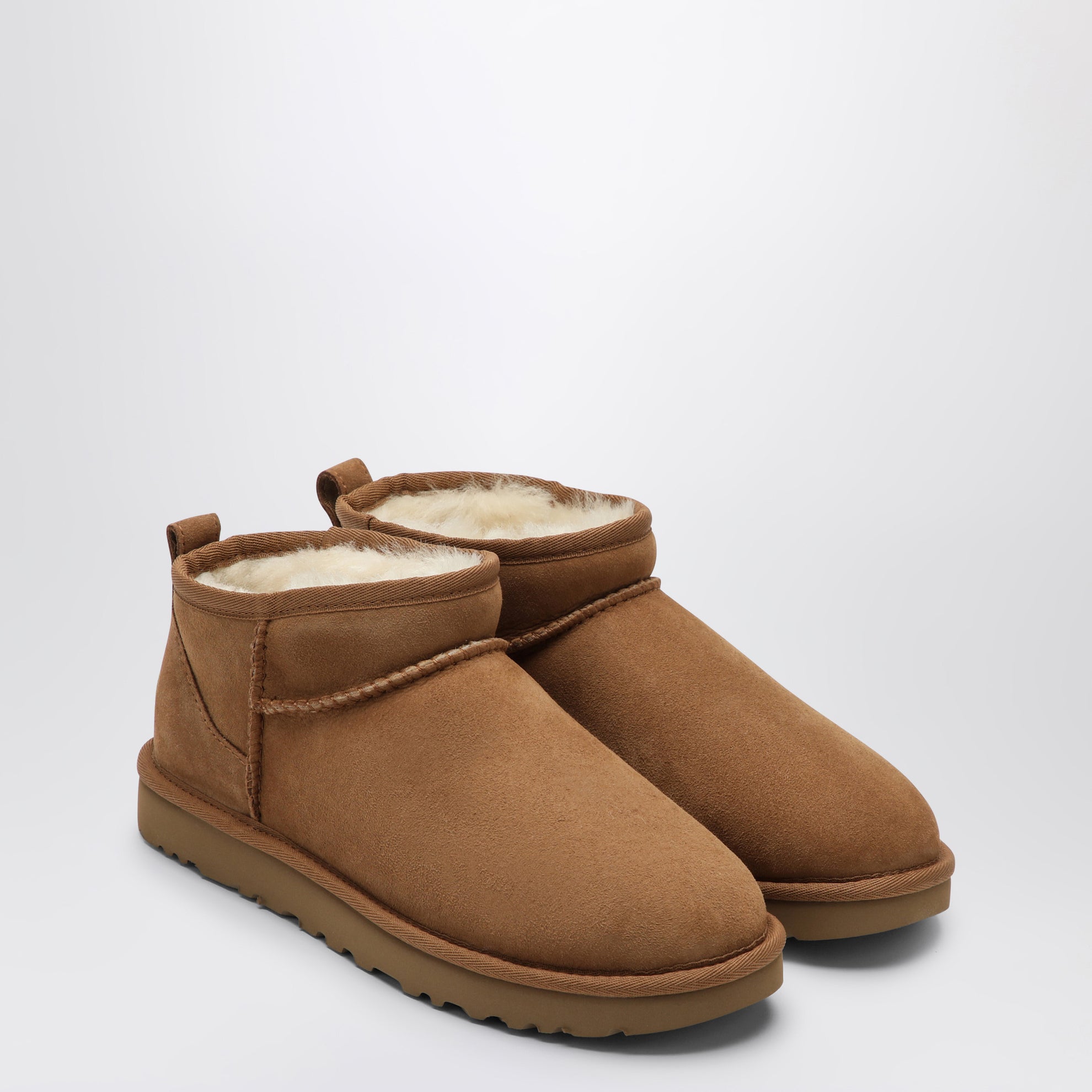 Bottines Classic Ultra Mini couleur Chestnut