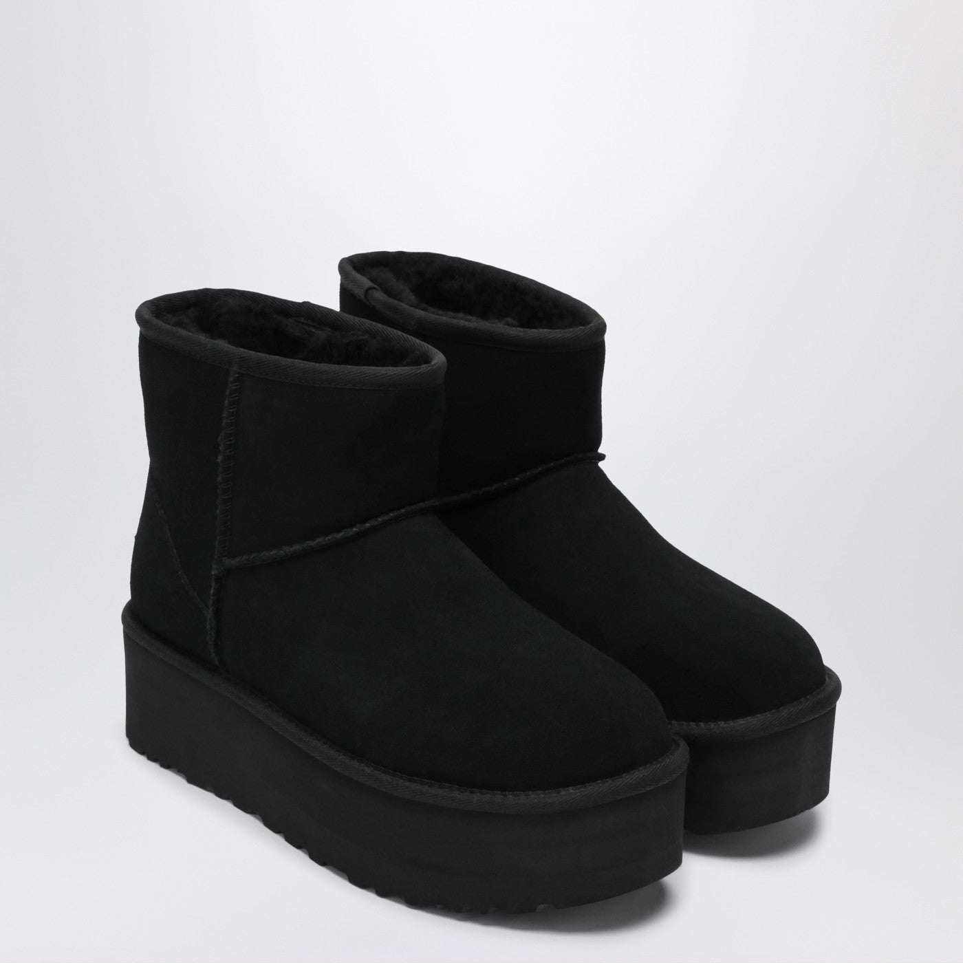 Classic Mini Platform boots black
