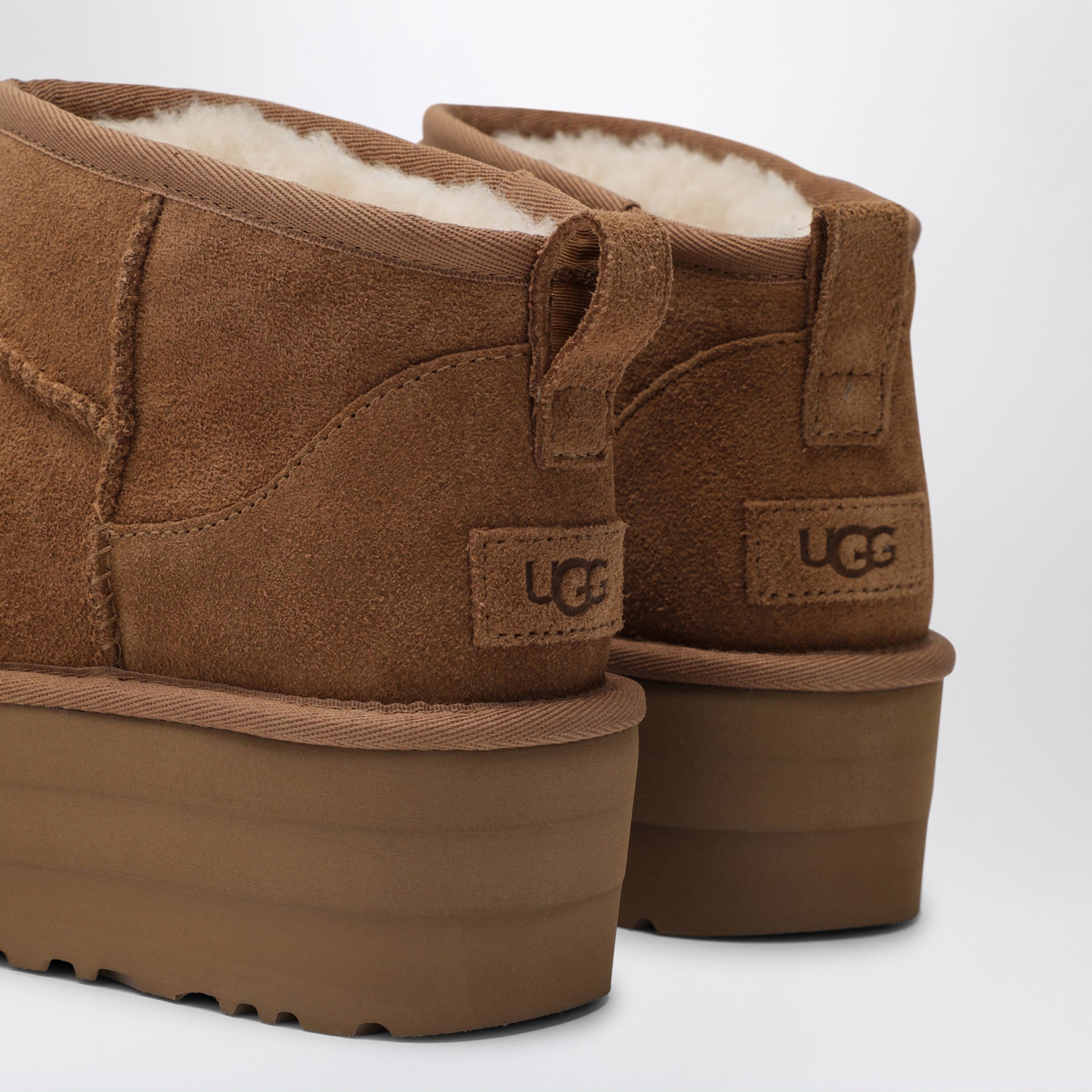 Classic Ultra Mini platform boots in chestnut