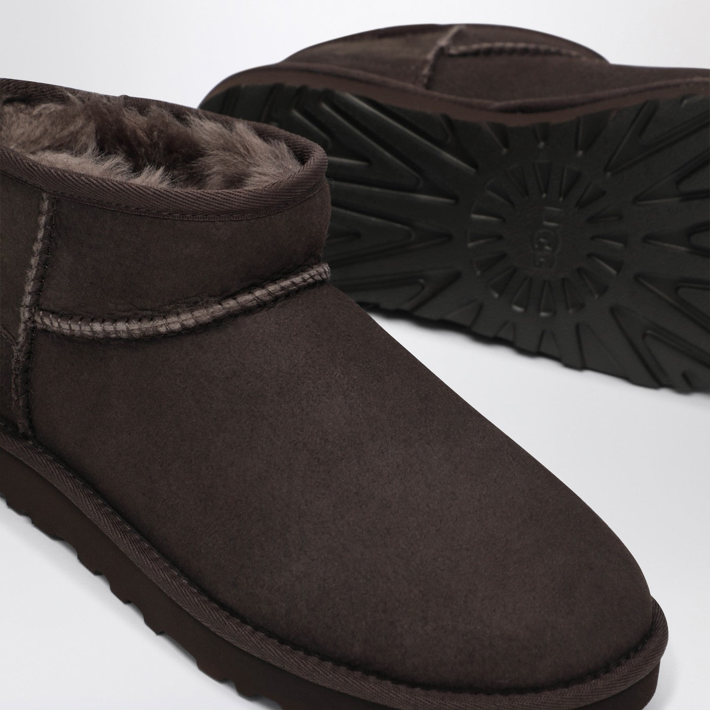 Classic Ultra Mini ankle boots Dusty cocoa