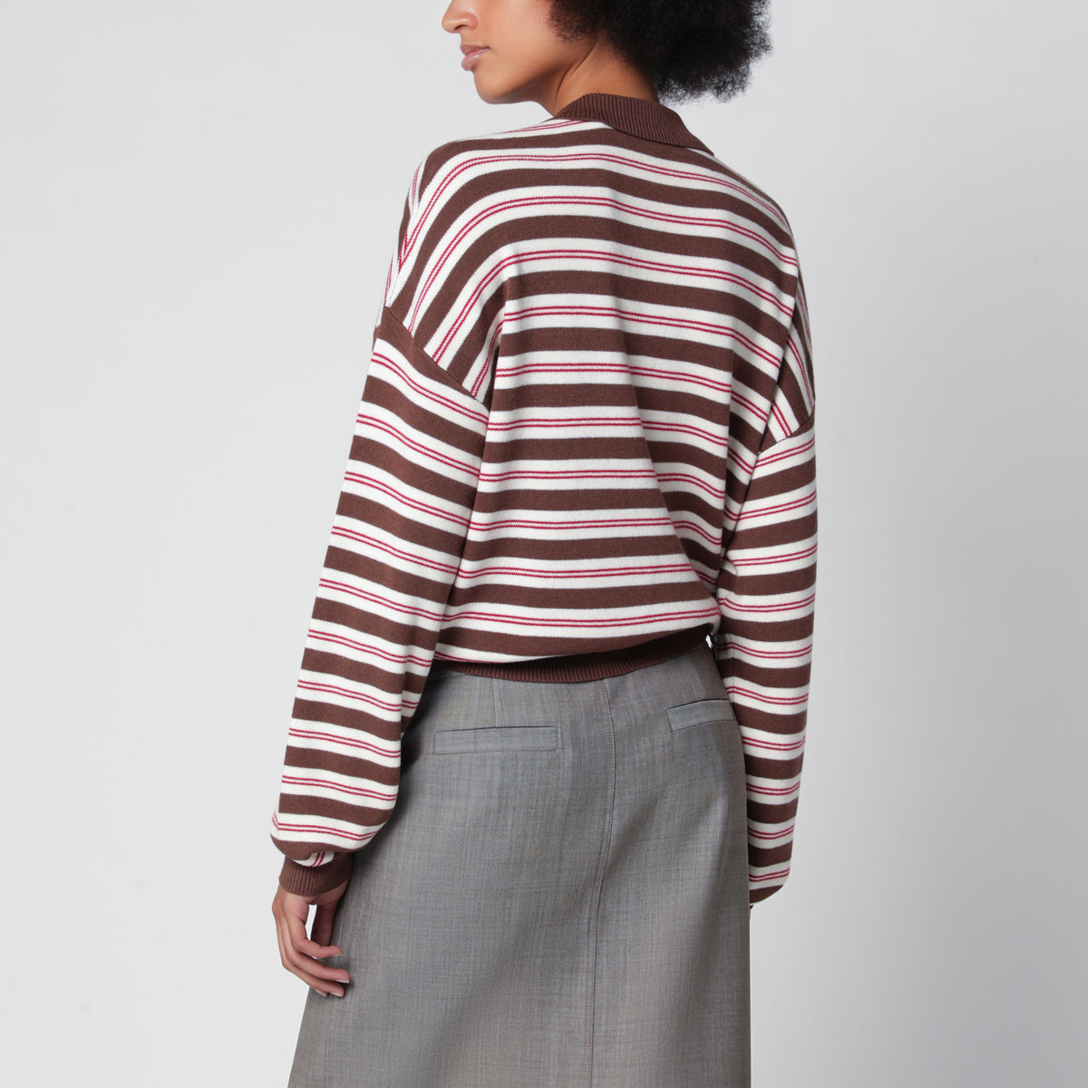 Braunes gestreiftes Slinky Poloshirt aus Modalmischung