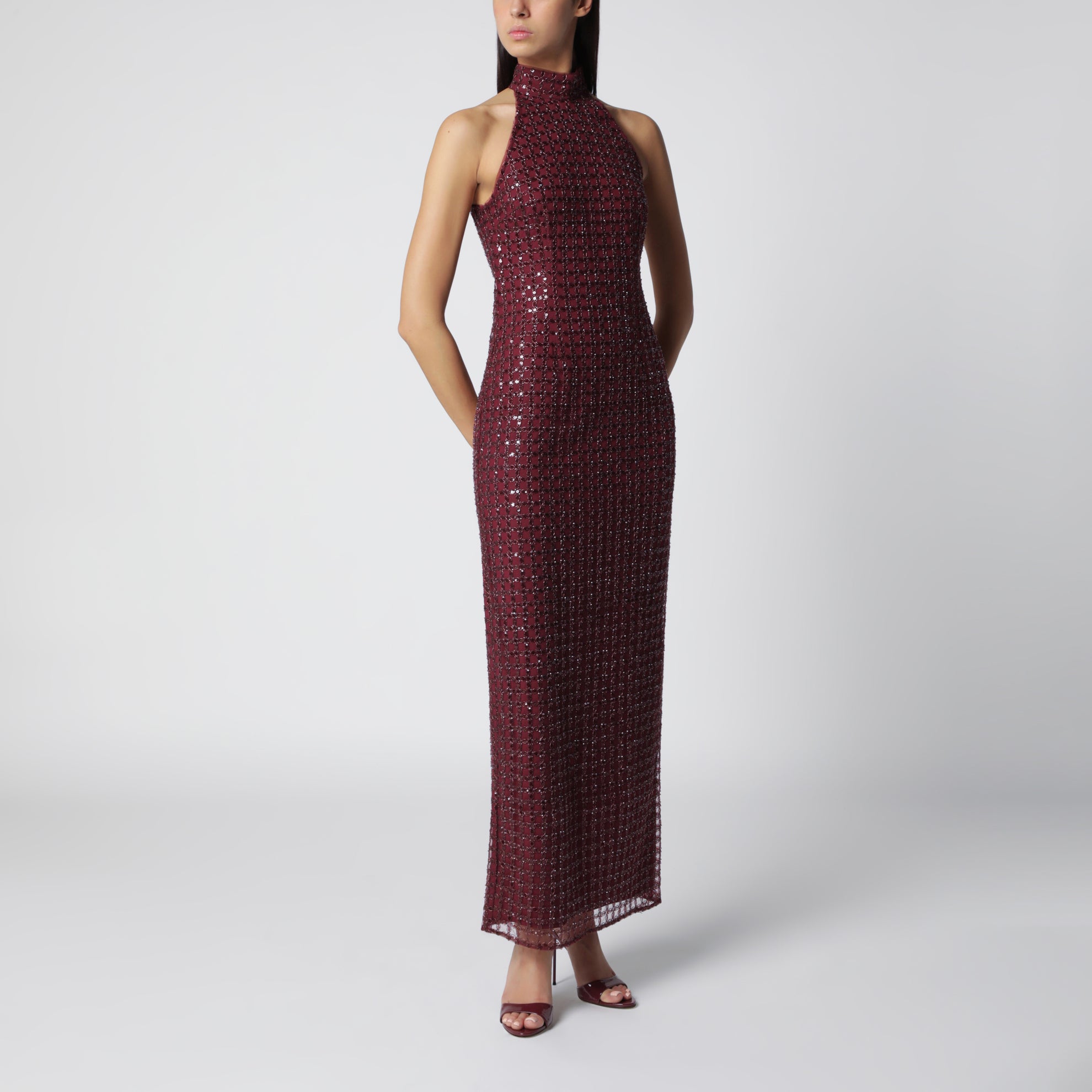 Abito lungo bordeaux con perline
