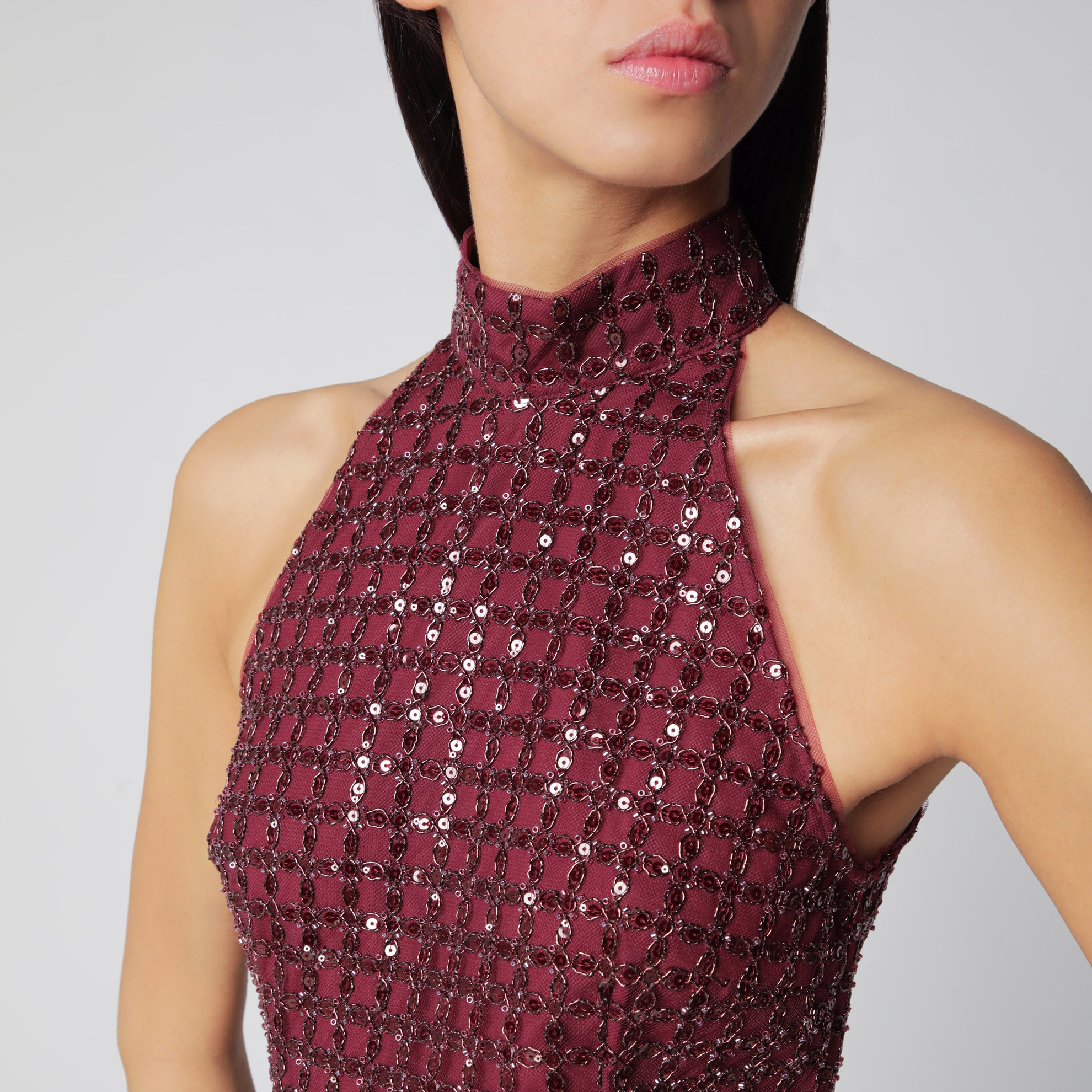 Abito lungo bordeaux con perline