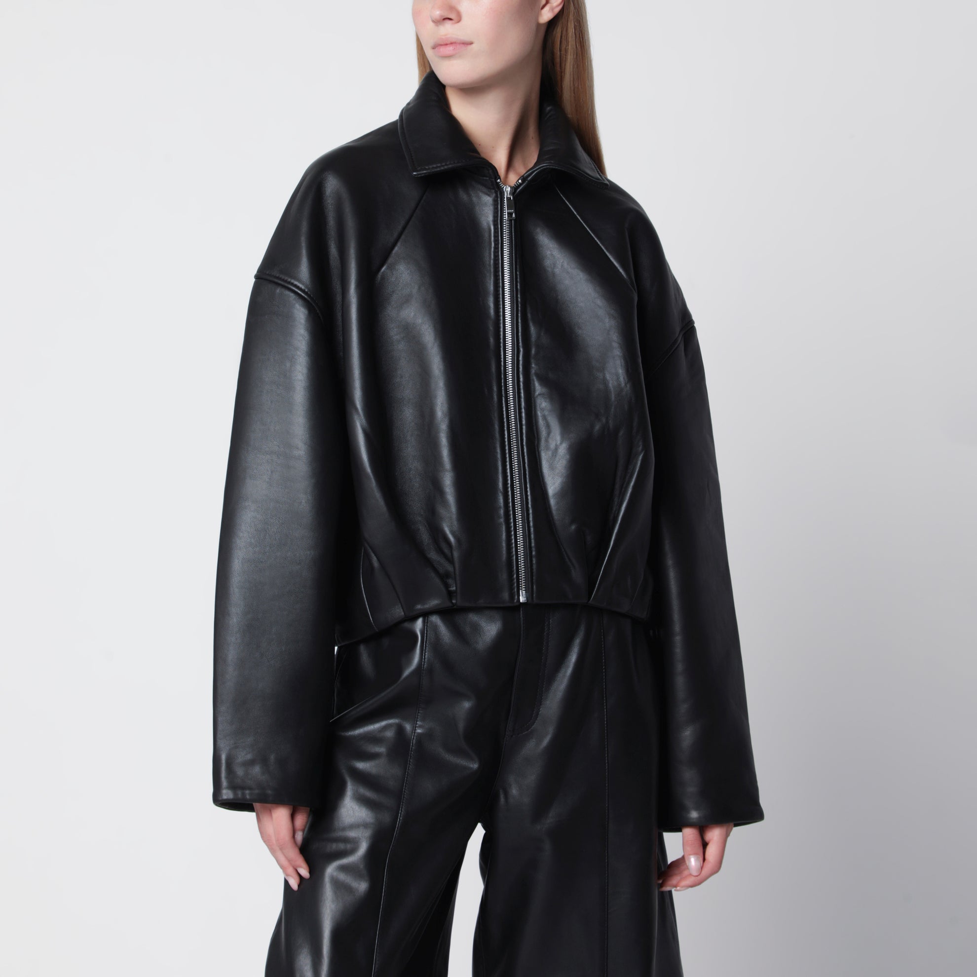 Giacca cropped nera in pelle