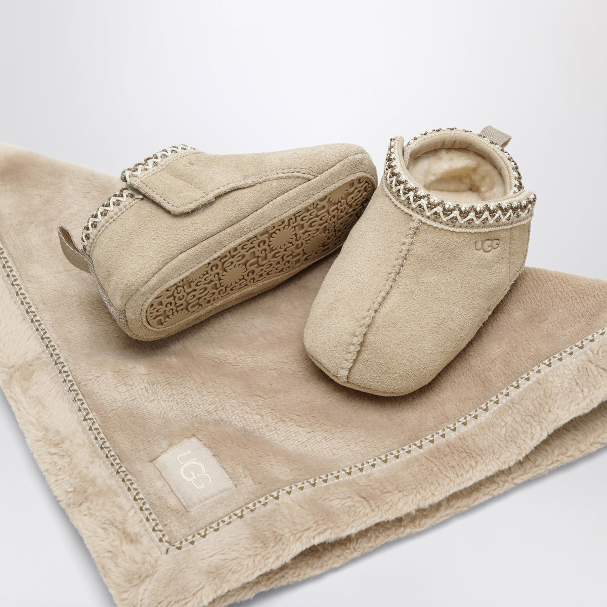 Light beige Tasman clog set