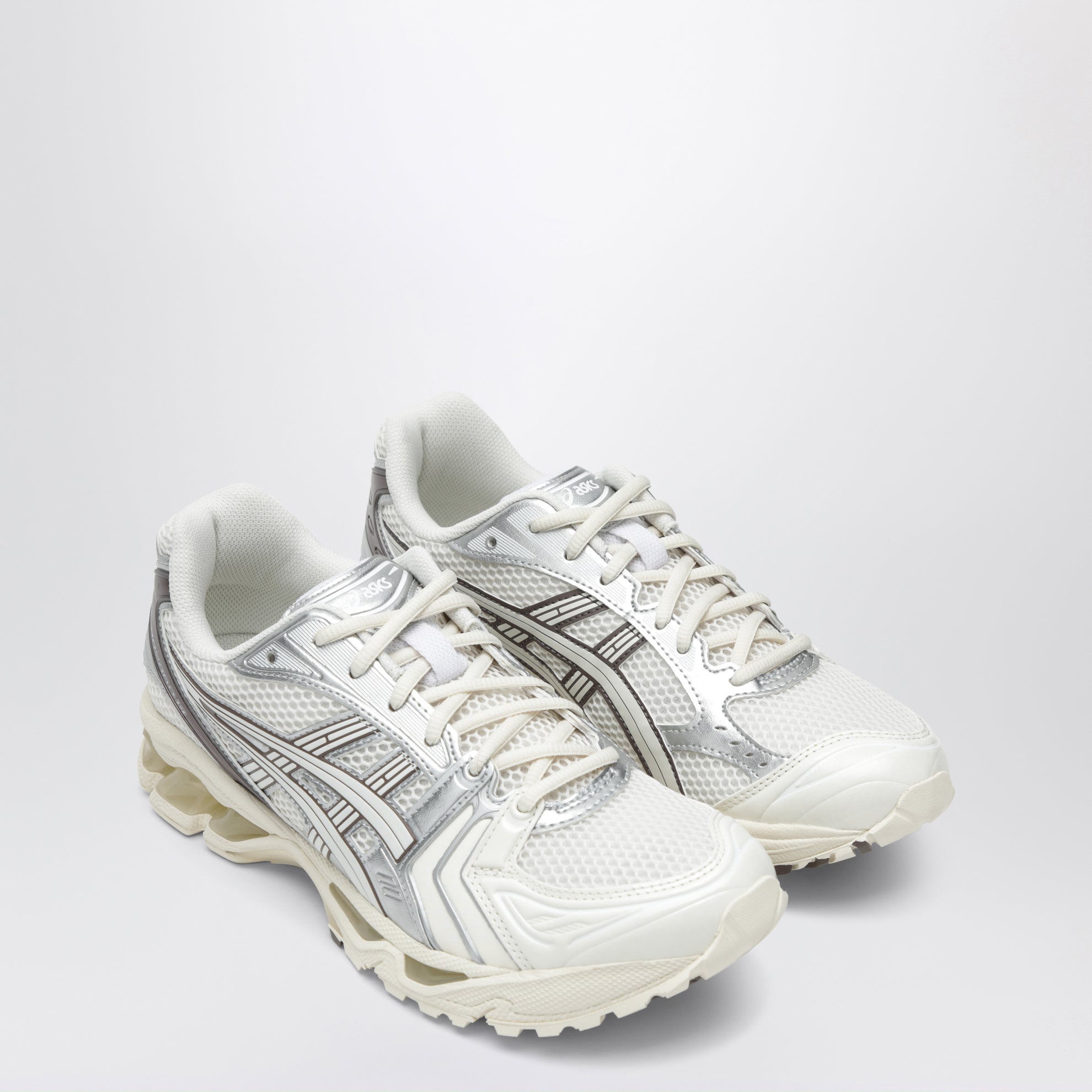 Gel-Kayano 14 Sneaker in Cream/Cocoa Powder