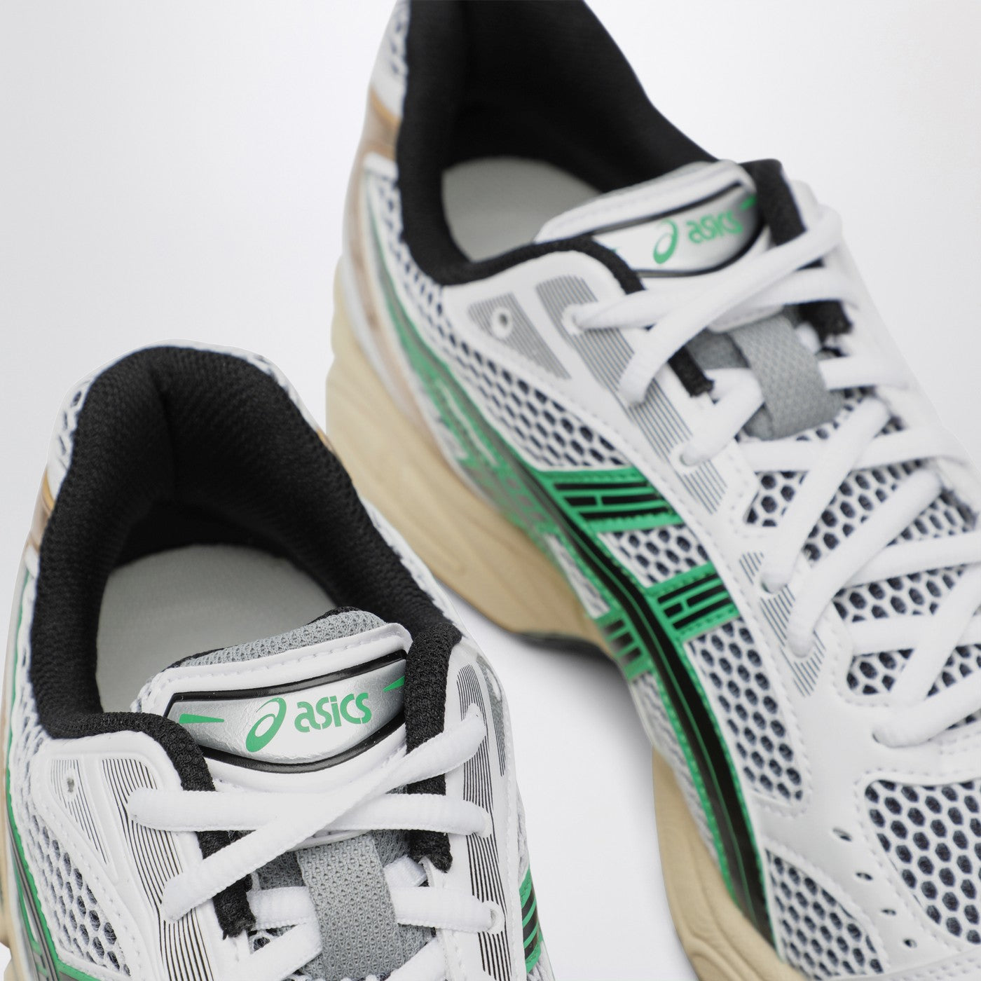 Gel-Kayano 14 Sneaker in White/Hinoki Beige